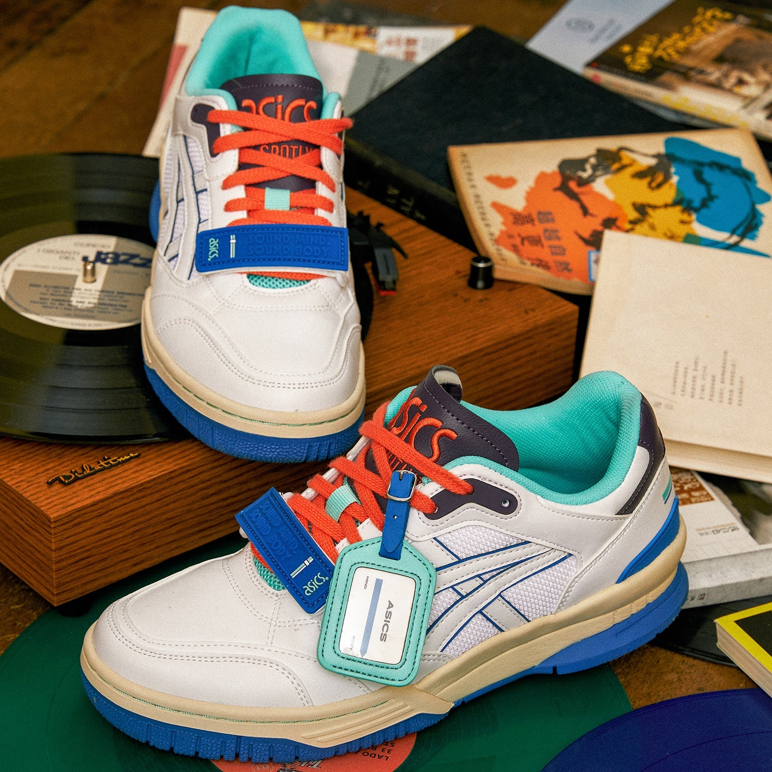 ASICS Gel-Spotlyte Low V2 'Blue White' 1203A258-100