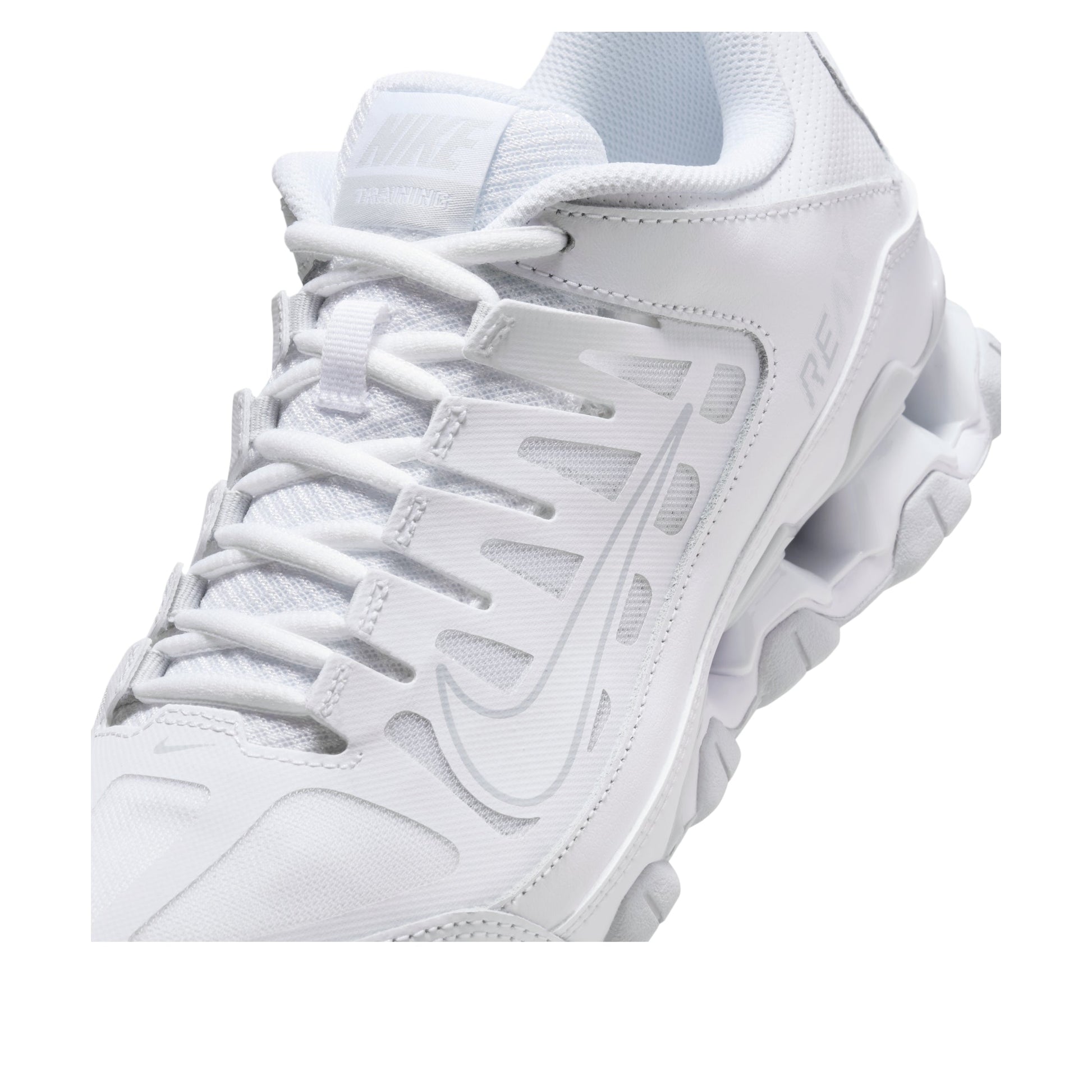 (WMNS) Nike Reax 8 TR 'White Pure Platinum' IO2400-102