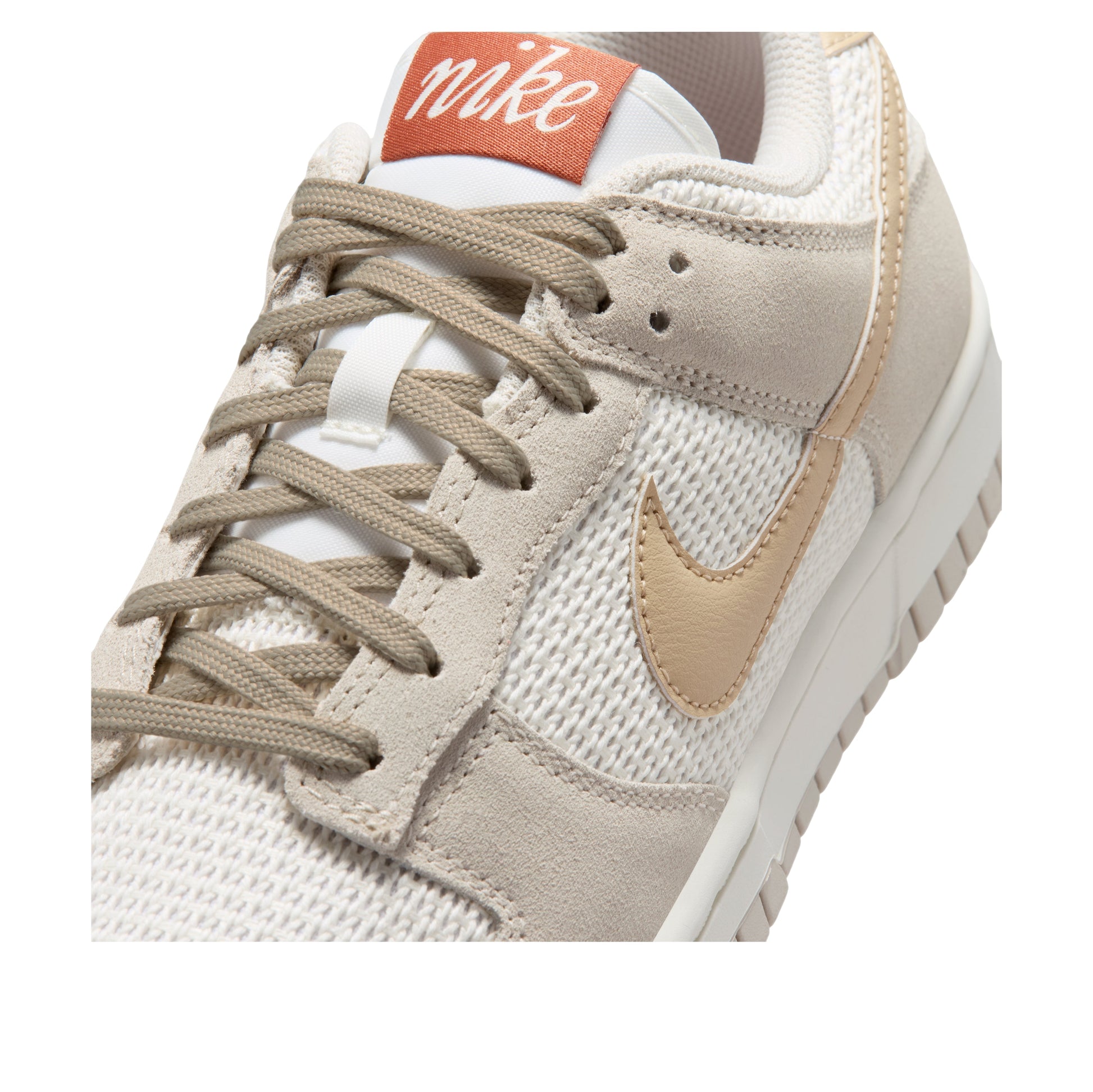 (WMNS) Nike Dunk Low SE 'Sail Linen' IH2479-101