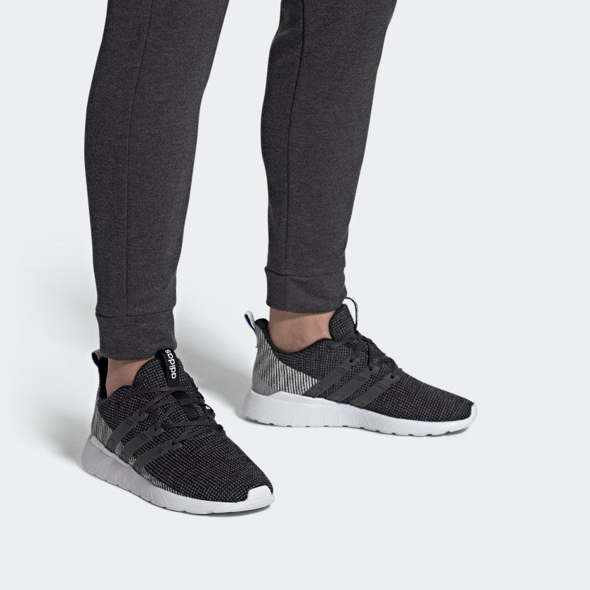 adidas Questar Flow 'Core Black White' FW5111