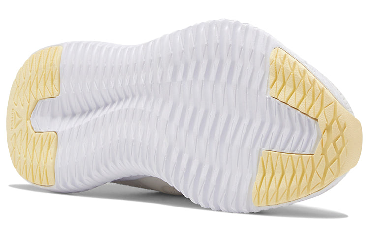 (WMNS) Reebok Flexagon 30 Creamy White FU6634