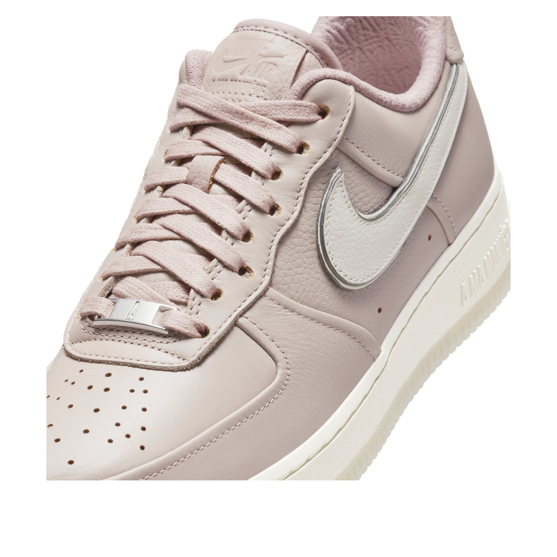 (WMNS) Nike x A Ma Maniere Air Force 1 '07 'While You Were Sleeping' HF4084-200