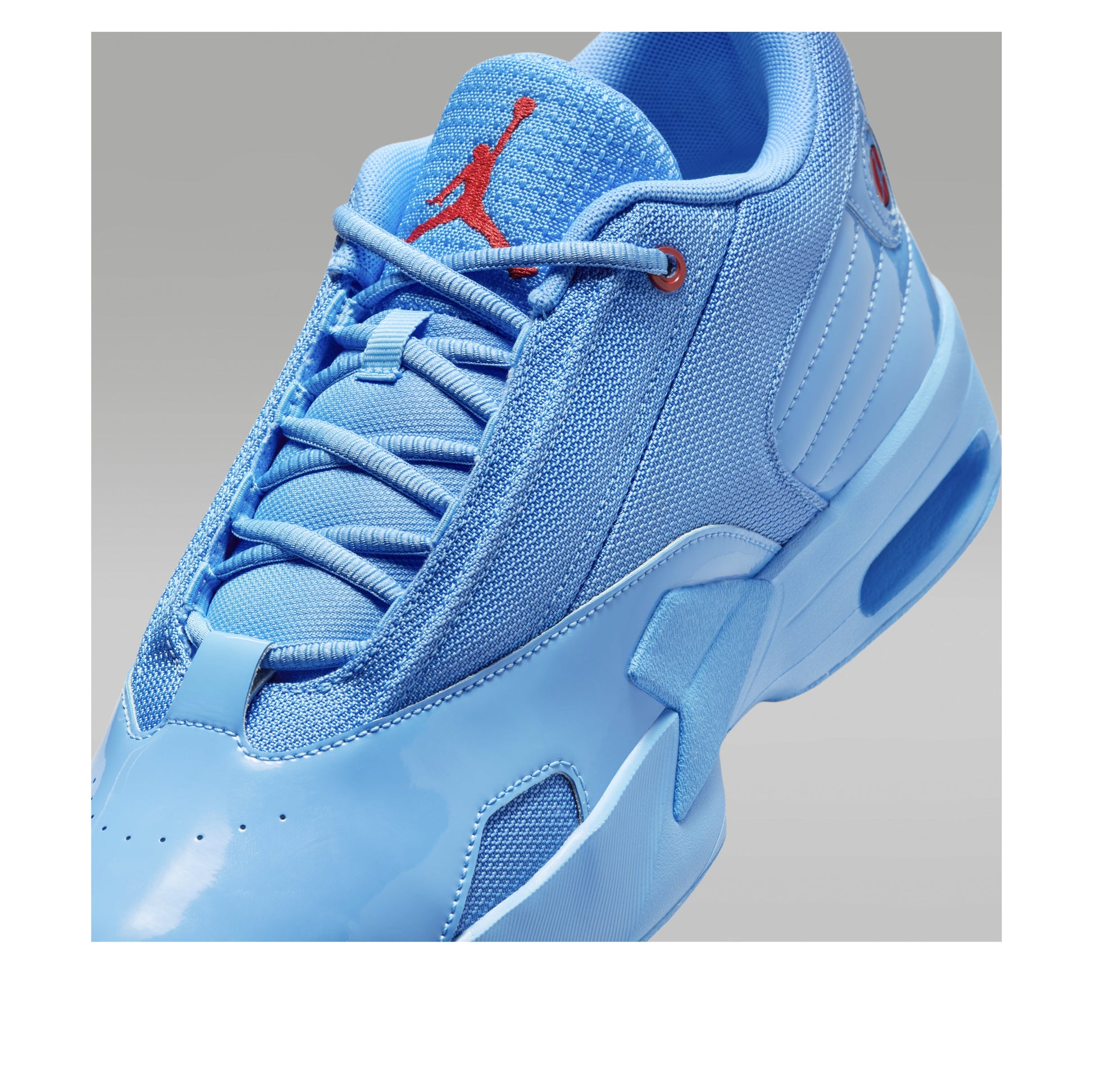 Air Jordan Max Aura 6 'University Blue Red' FQ8298-401