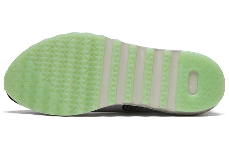 PUMA Calibrate Runner 'Black Elektro Green' 194502-02