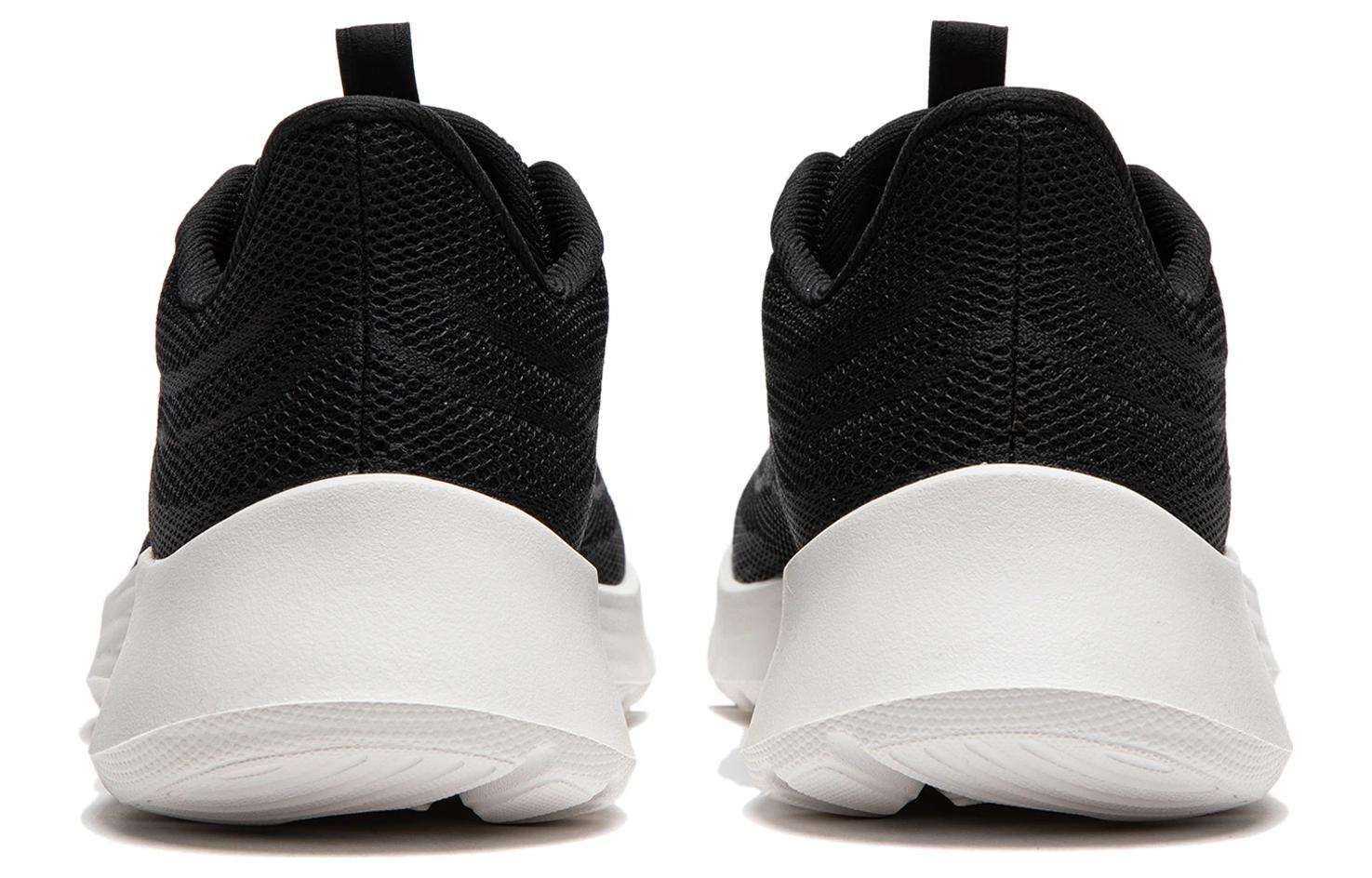 (WMNS) Li-Ning Light Feather 'Black White' ARSU022-2