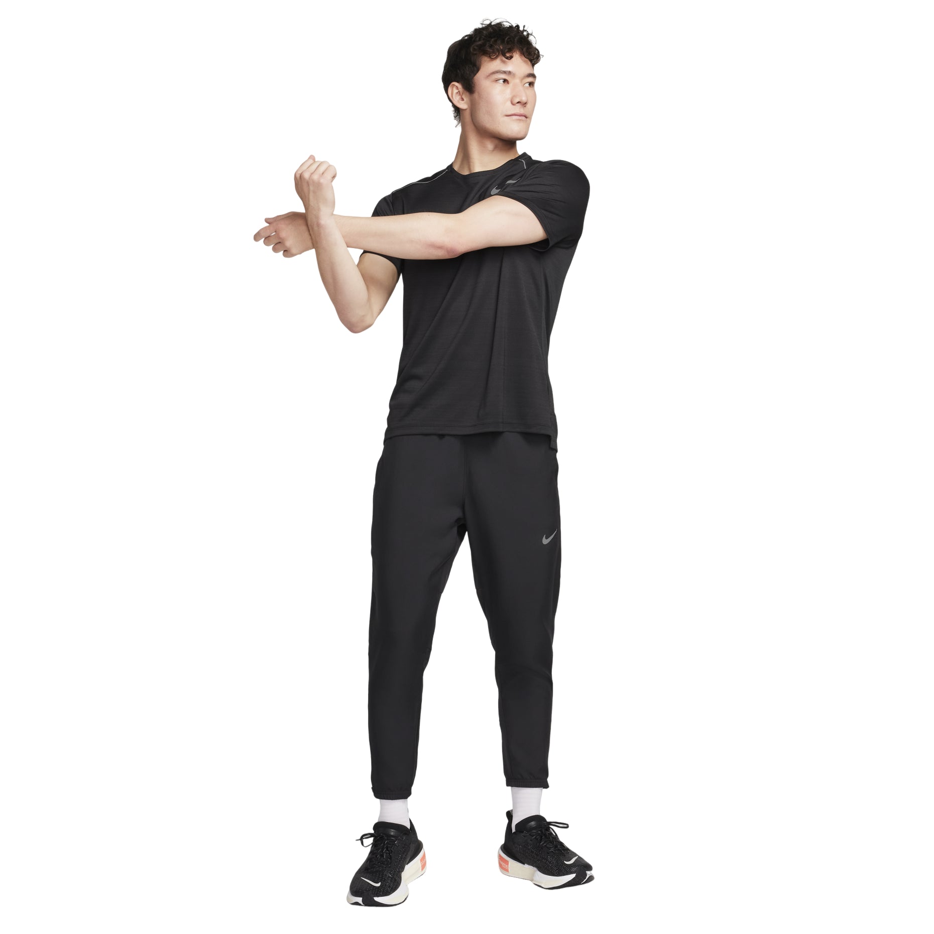 Nike Dri-FIT Challenger Woven Pants Asia Sizing 'Black' FQ4781-010