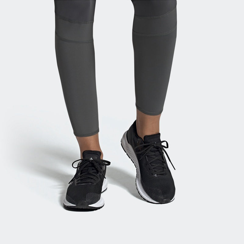 (WMNS) adidas Solar Blaze Black EF0820