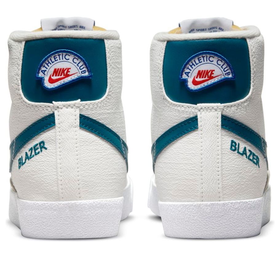 (WMNS) Nike Blazer Mid '77 'Athletic Club' DQ8596-100