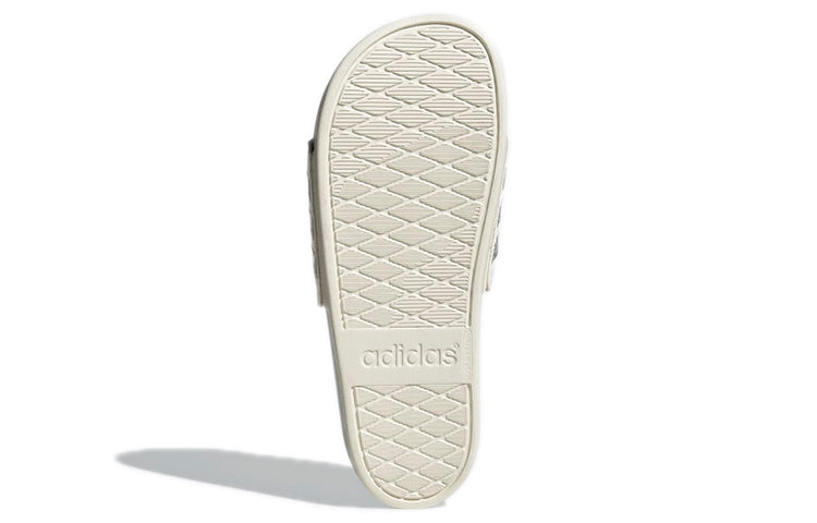 (WMNS) adidas Adilette Comfort Slide 'White Matte Silver' GW8746