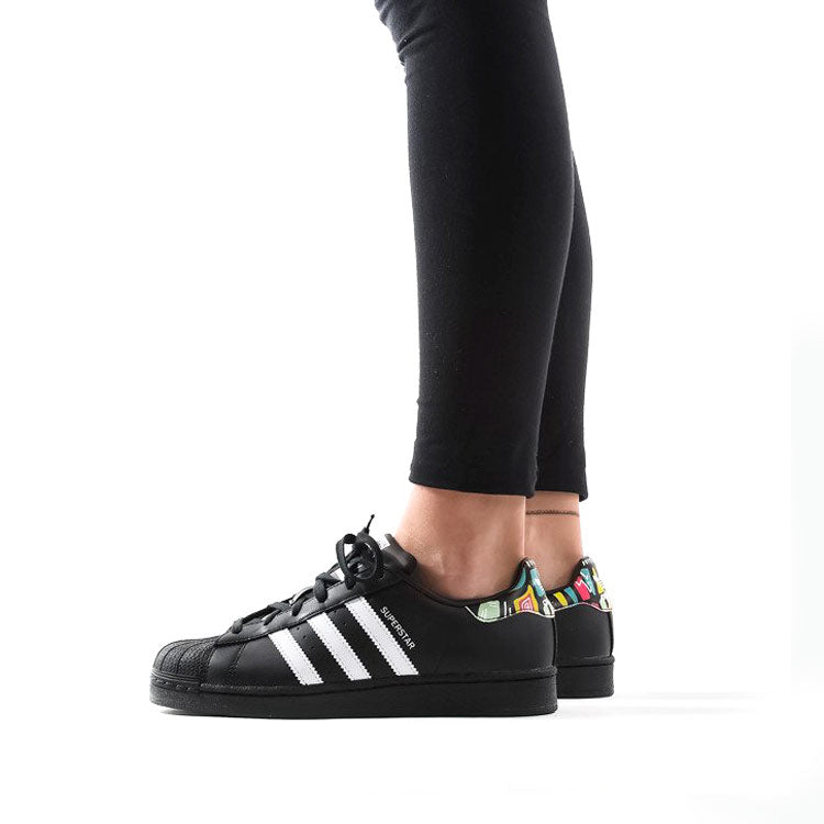 (GS) adidas originals Superstar J 'Black' EE7500