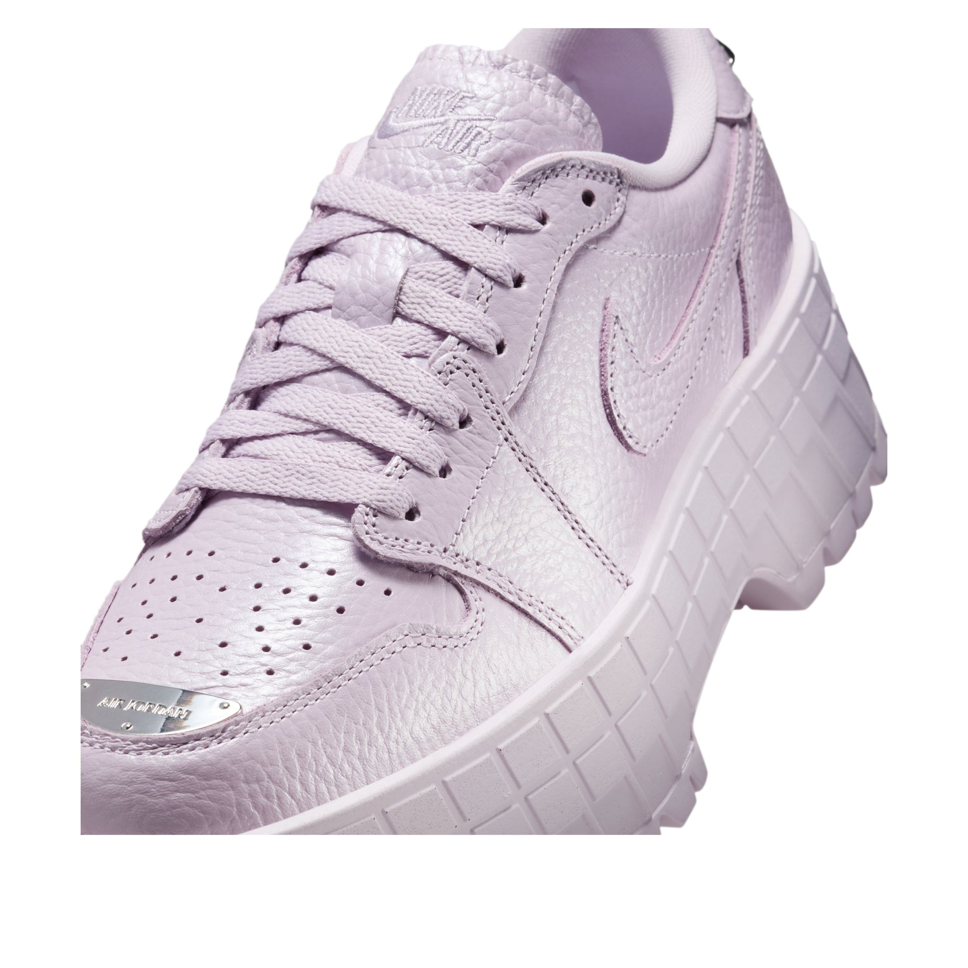 (WMNS) Air Jordan 1 Brooklyn Low 'Doll Metallic Silver' HF3184-500