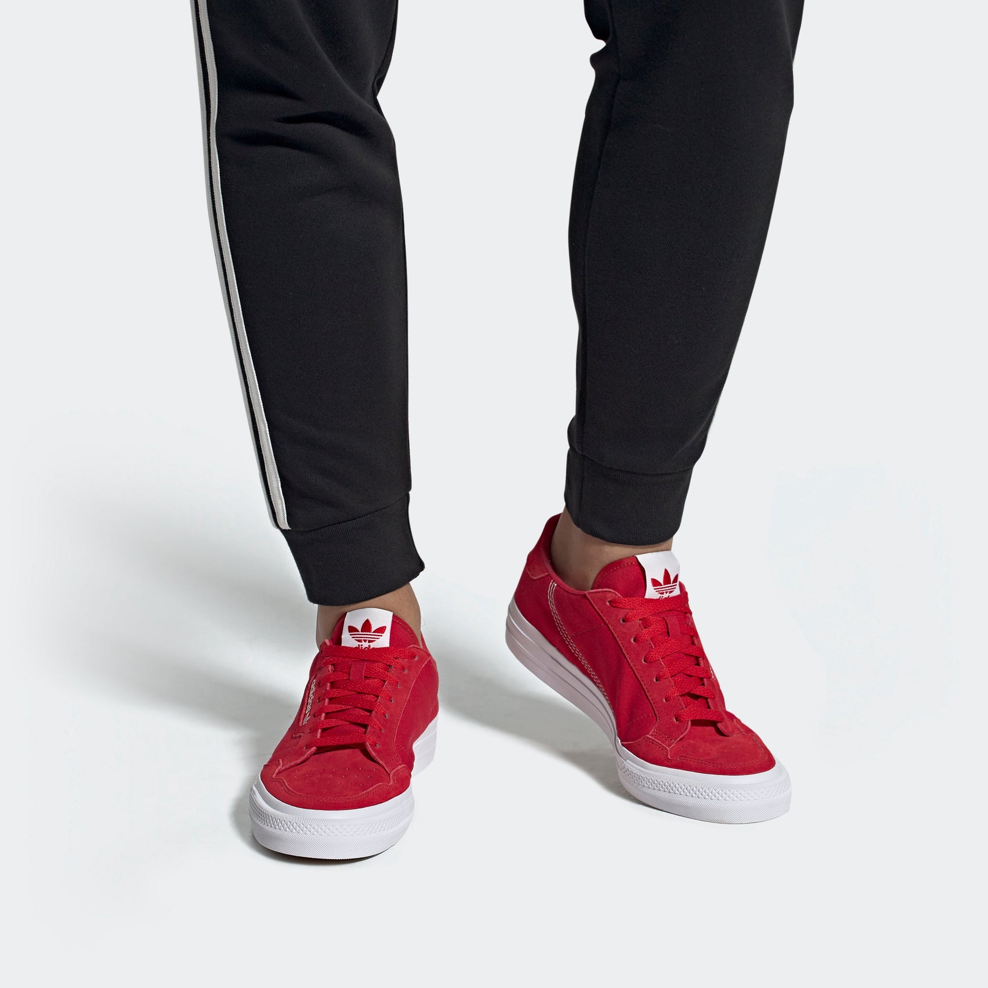 adidas Continental Vulc 'Scarlet' EF3525