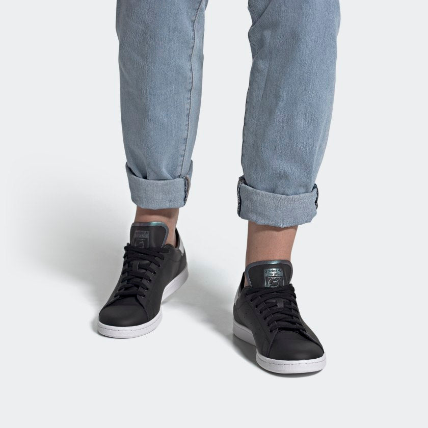 adidas Stan Smith 'Black Iridescent' FU9614