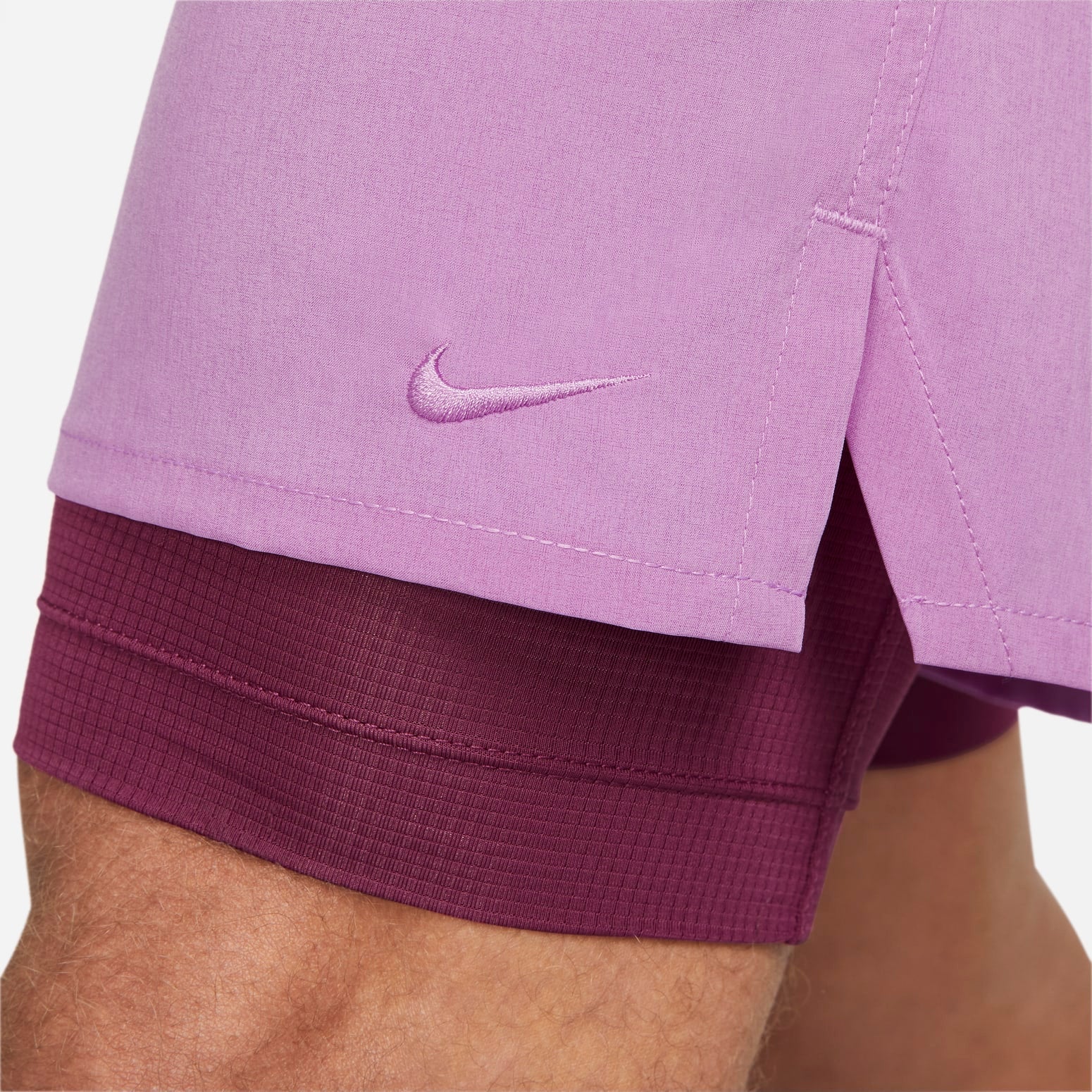 Nike Stride Dri-FIT 7'' 2-in-1 Running Shorts 'Purple' DV9334-532