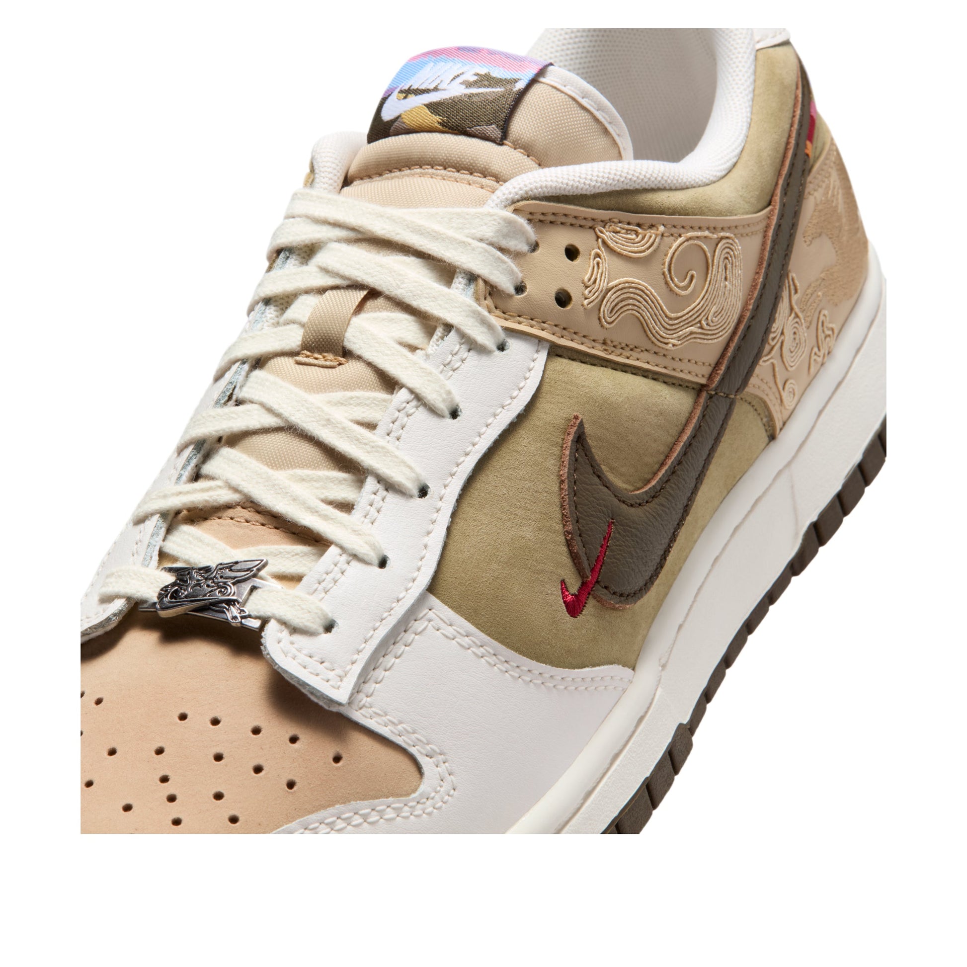 Nike Dunk Low 'Year Of The Horse' 2026 IQ1118-220