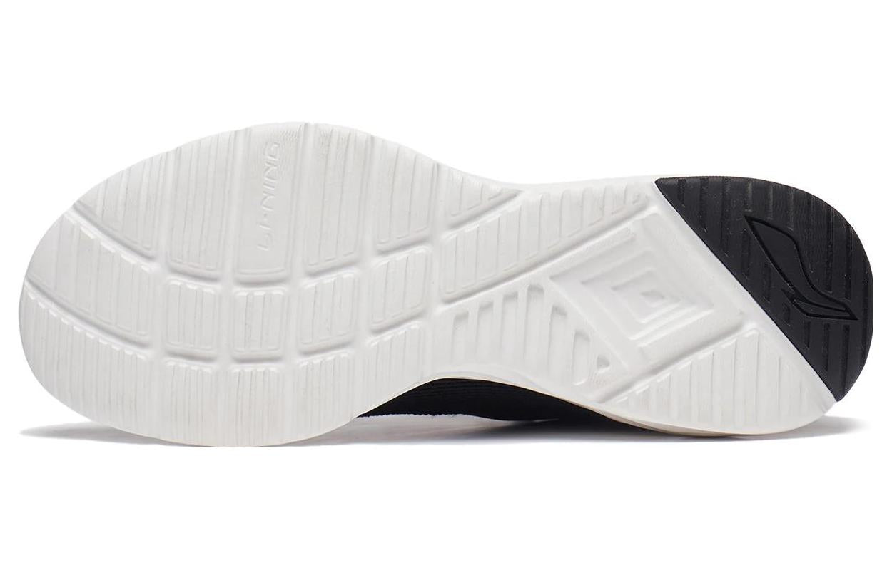 (WMNS) Li-Ning Raise The Wind 'Black White' ARST018-2