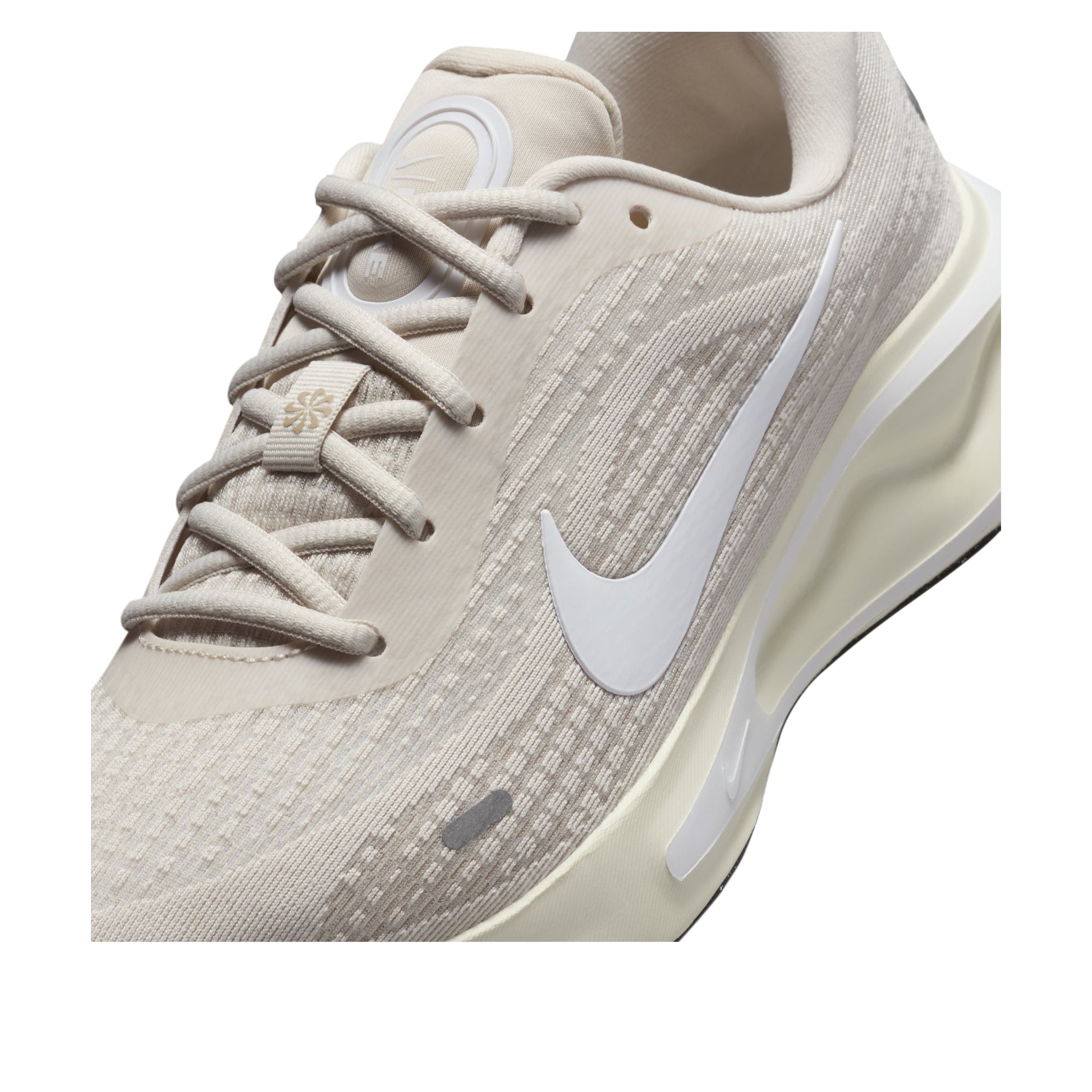 (WMNS) Nike Journey Run 'Light Orewood Brown' FJ7765-110