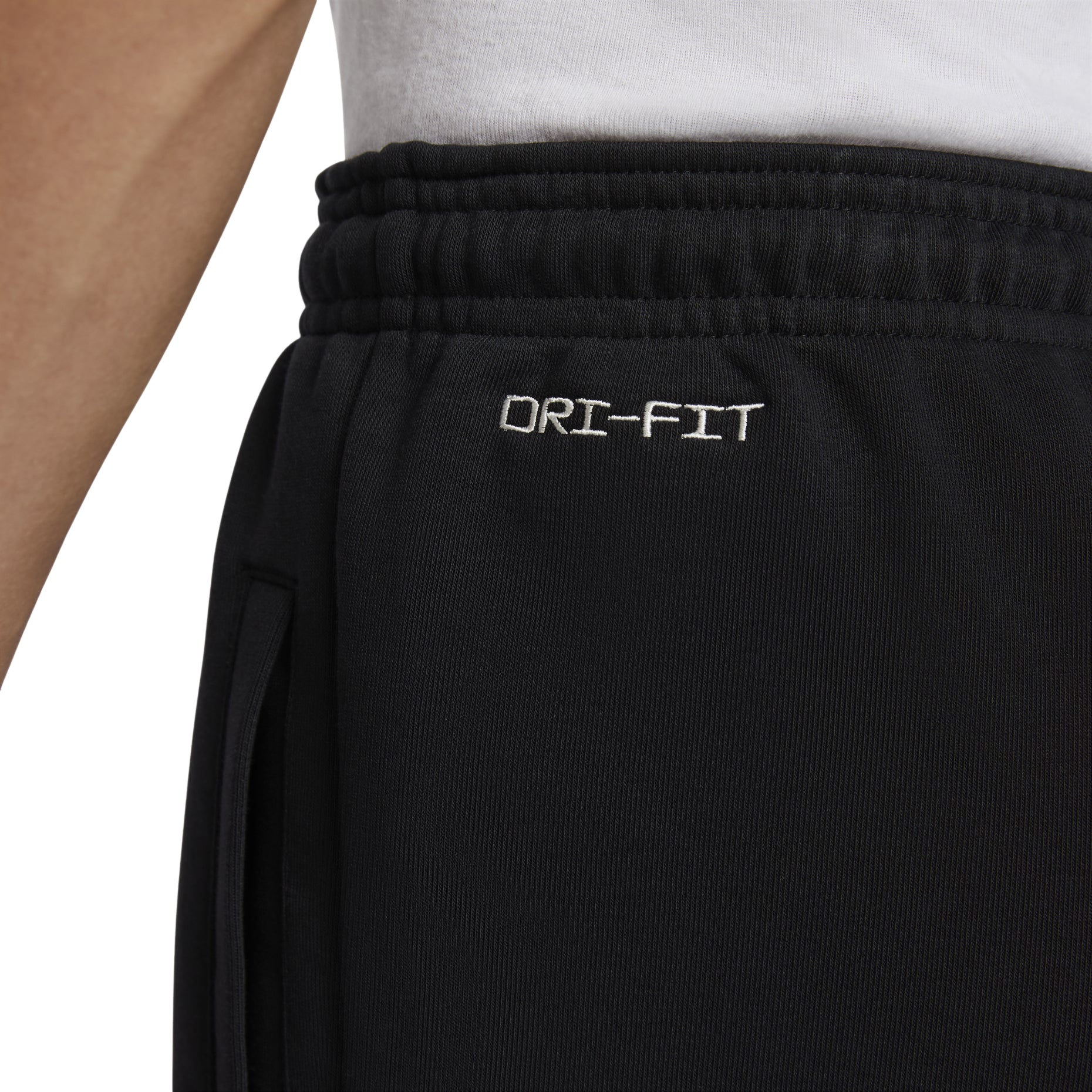 Nike Standard Issue Dri-FIT Basketball Sweatpants Asia Sizing 'Black' FZ0225-010