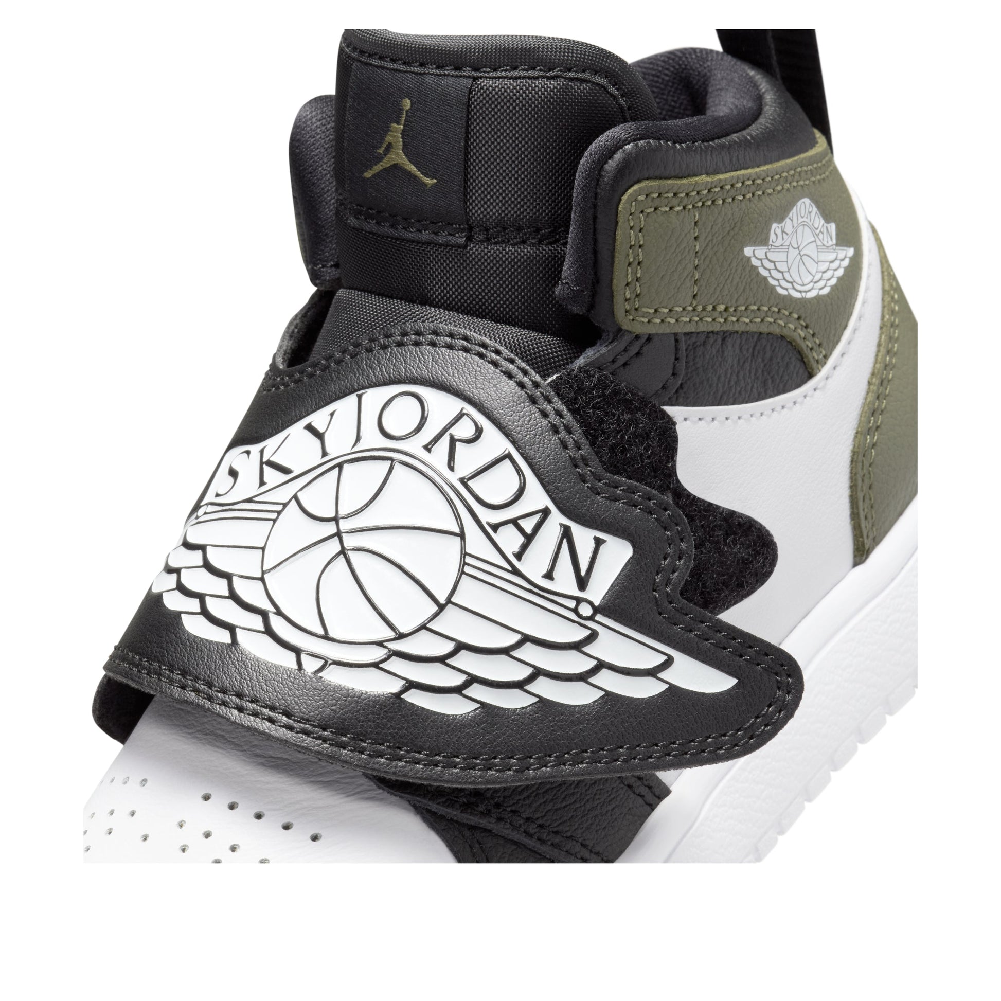 (PS) Air Jordan Sky Jordan 1 'Black White Medium Olive' BQ7197-092