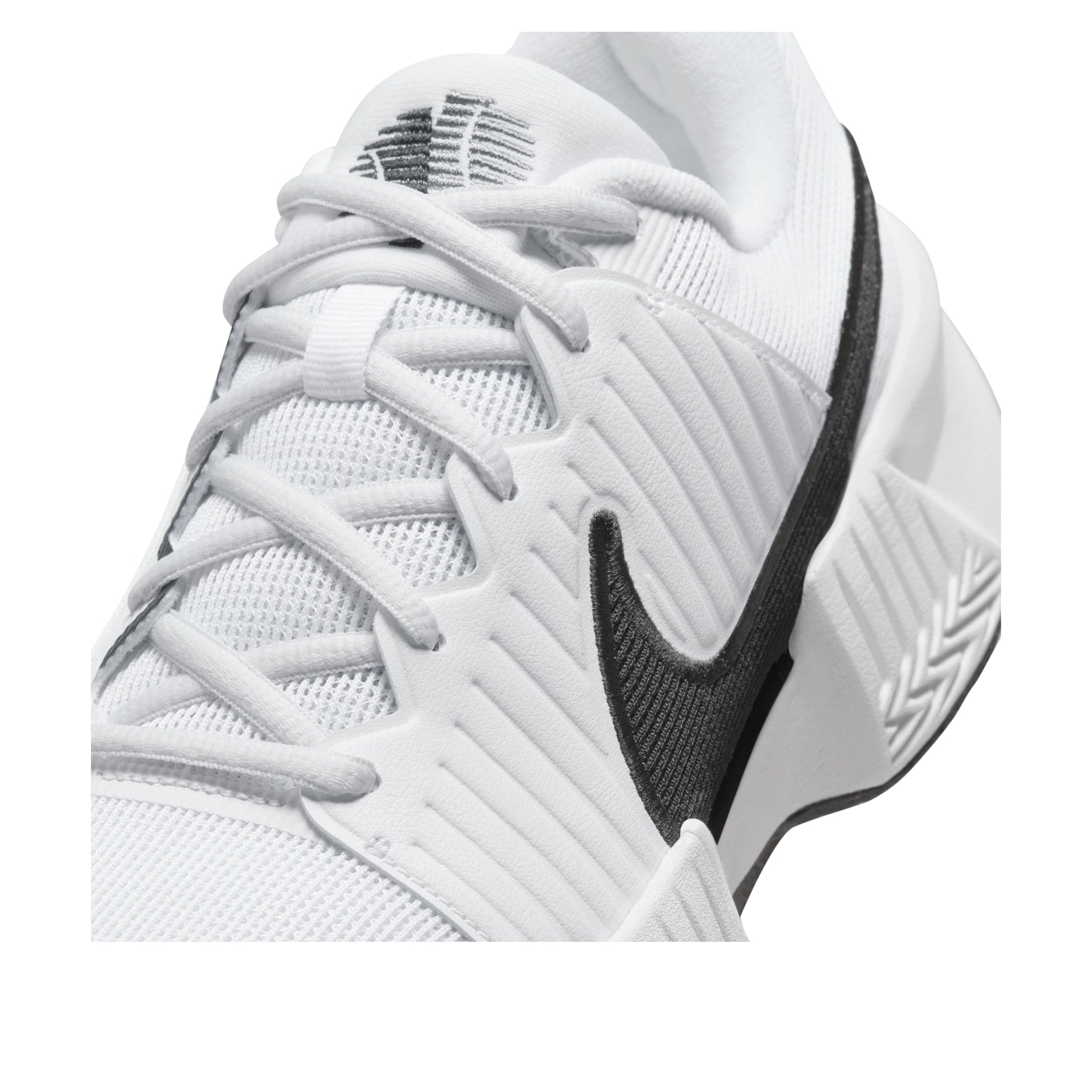 (WMNS) Nike GP Challenge Pro 'White Black' FB3146-100