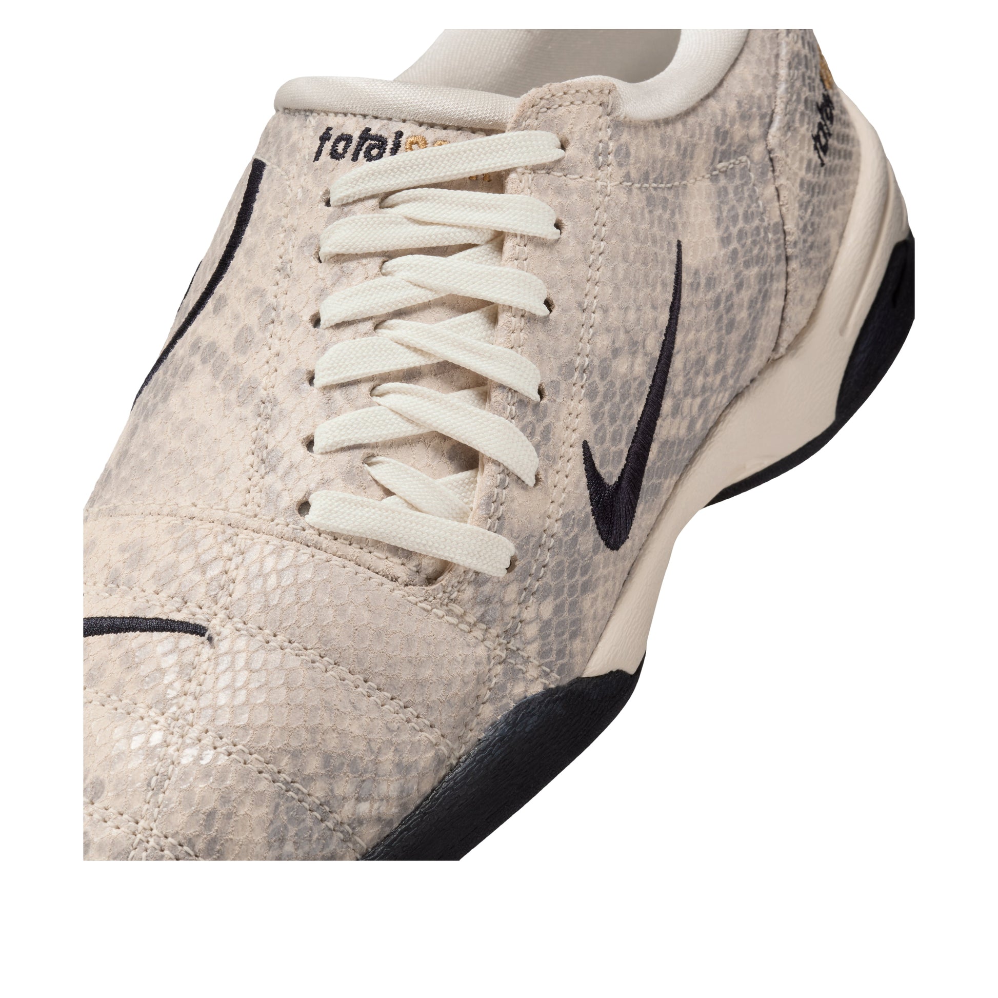 (WMNS) Nike Total 90 3 SP Snakeskin Pack 'Pale Ivory' IB4204-100