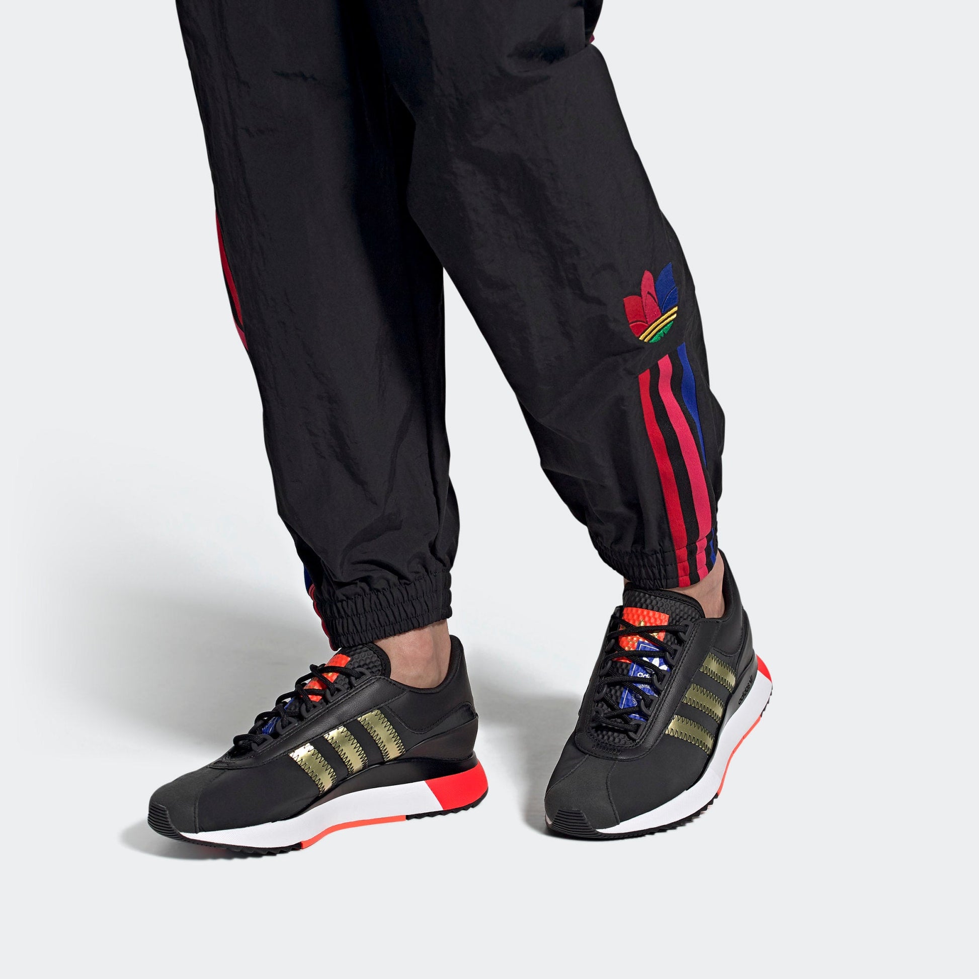 (WMNS) adidas SL Andridge 'Black Gold Metallic' FY0413