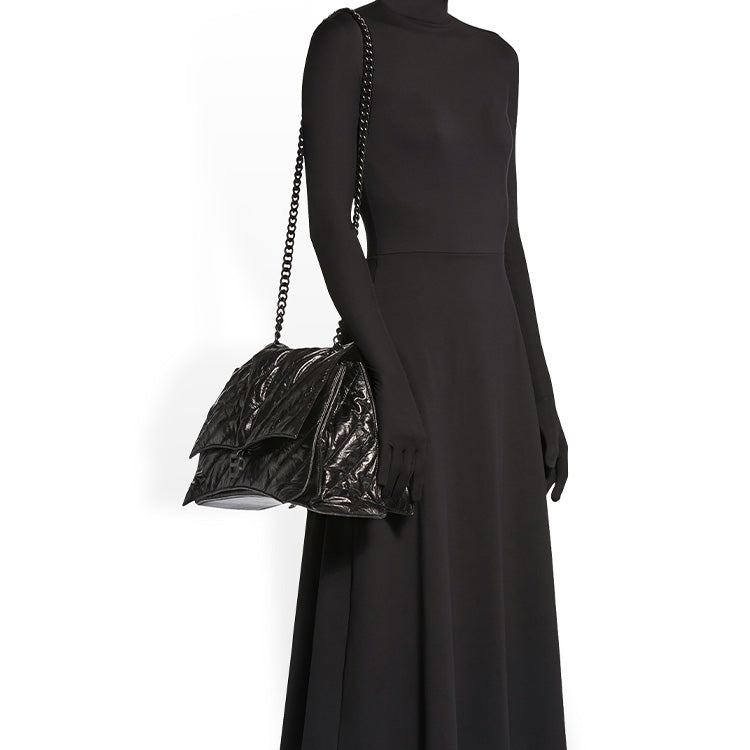 (WMNS) Balenciaga Crush Large Chain Bag Quilted 'Black' 716332210IY1000