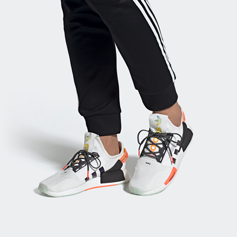 adidas NMD_R1 V2 ' FX9451