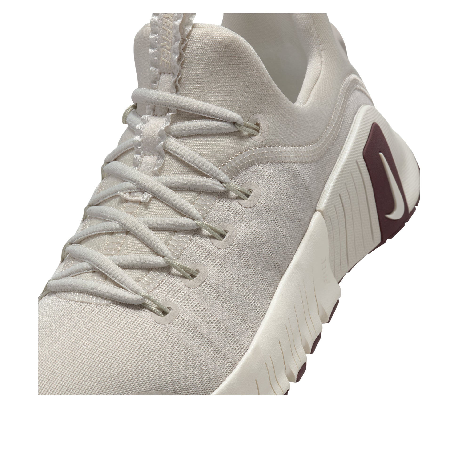(WMNS) Nike Free Metcon 6 SE 'Light Bone Burgundy Crush' IH3589-072