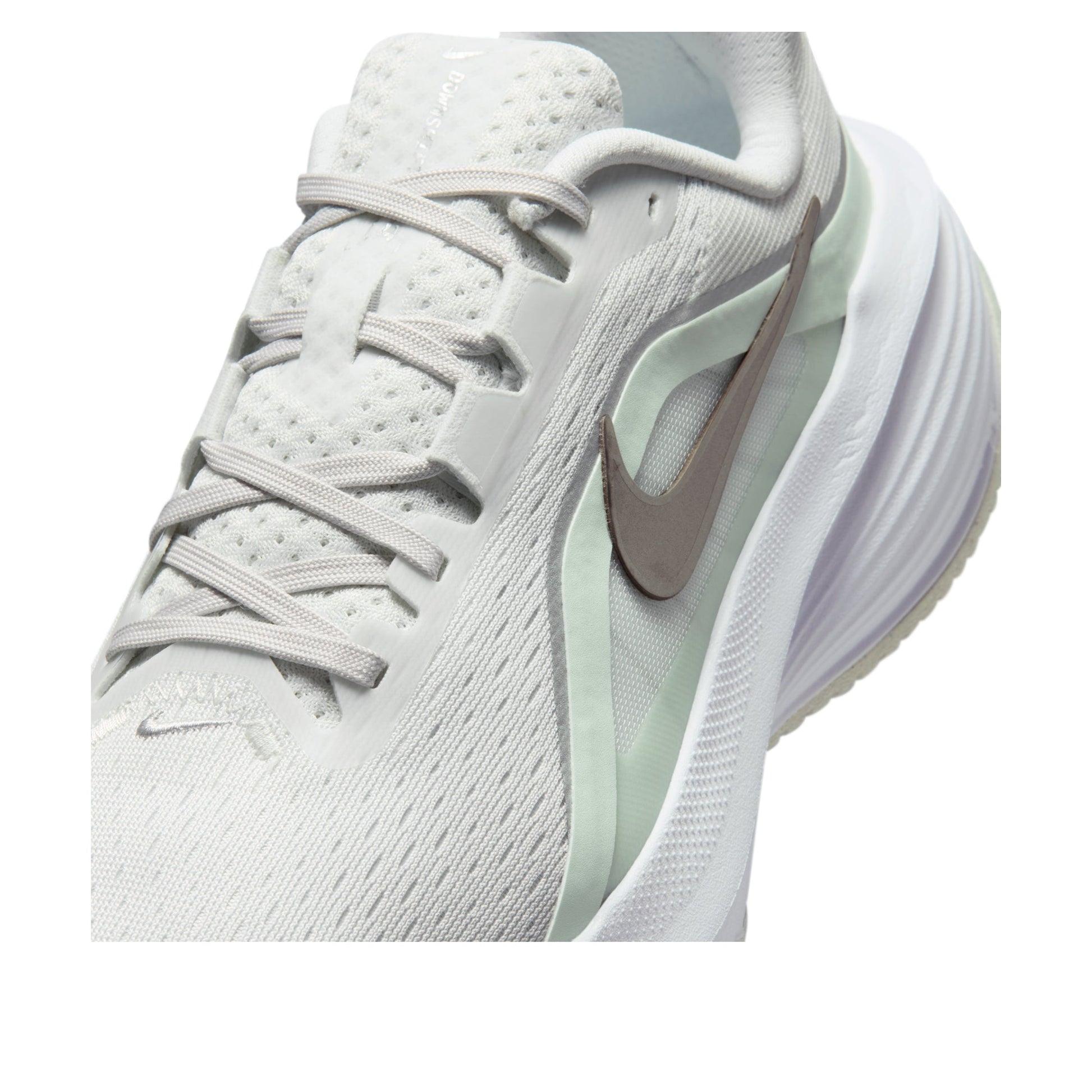 (WMNS) Nike Downshifter 14 'Off White Barely Green' IB1899-103