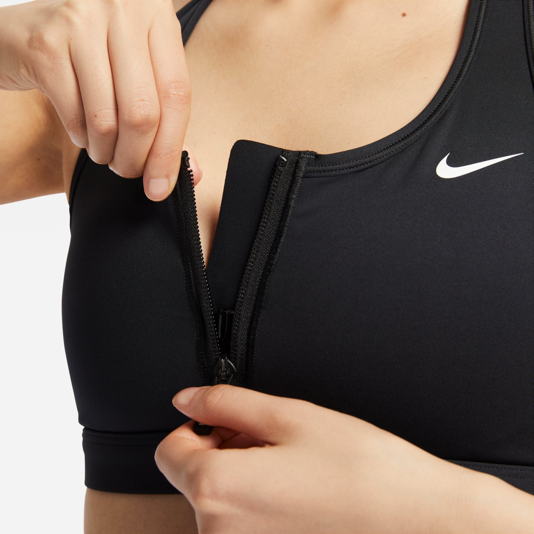 (WMNS) Nike Swoosh Front Zip Medium-Support Padded Sports Bra Asia Sizing 'Black' FN2732-010