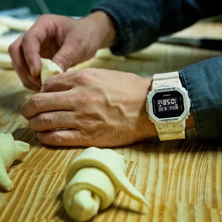 CASIO G-Shock Square 'White Black' DW-5600WM-5PRD