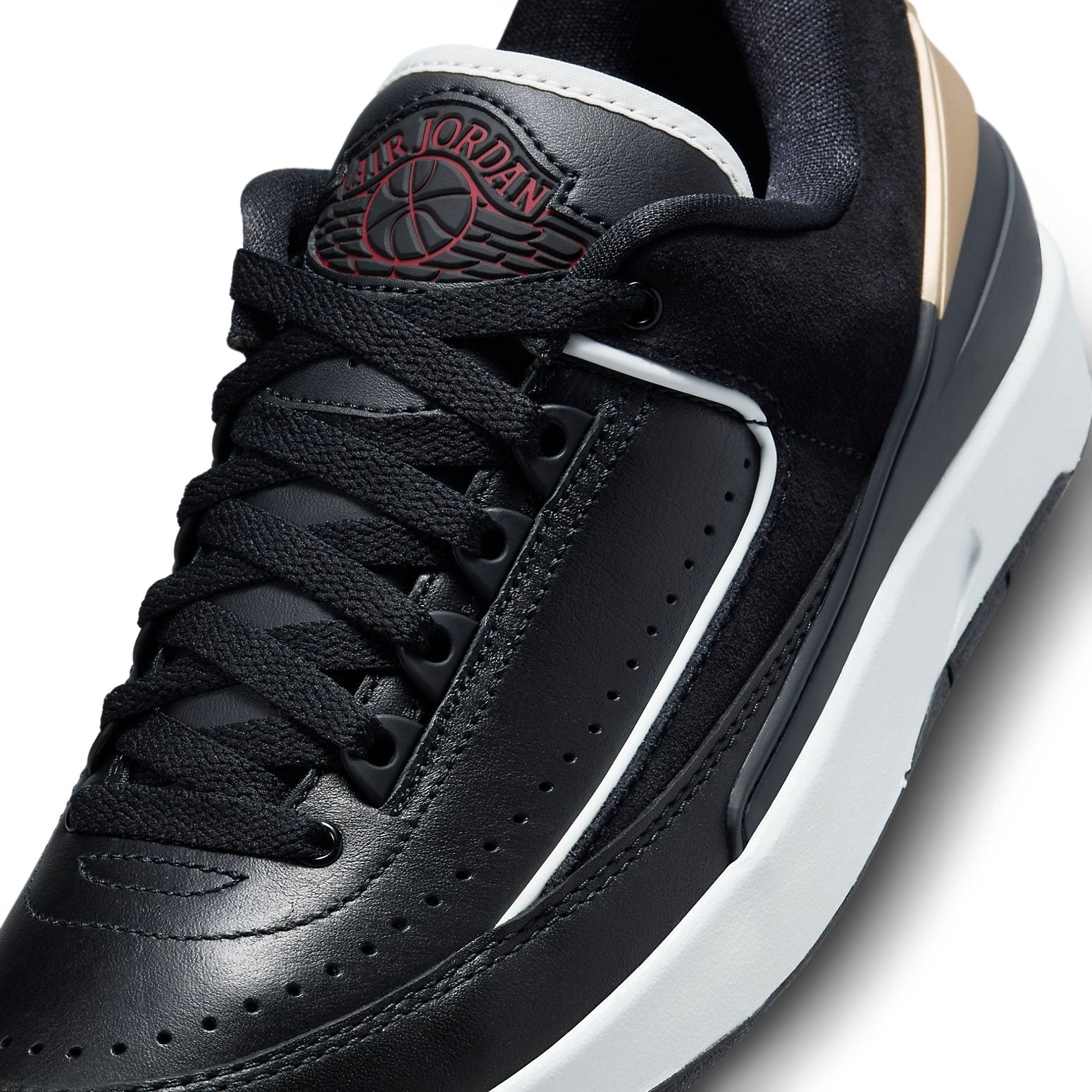 (WMNS) Air Jordan 2 Retro Low 'Black Metallic Gold' DX4401-001