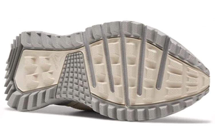 (WMNS) Reebok Sawcut Gtx 70 Gray EF4100