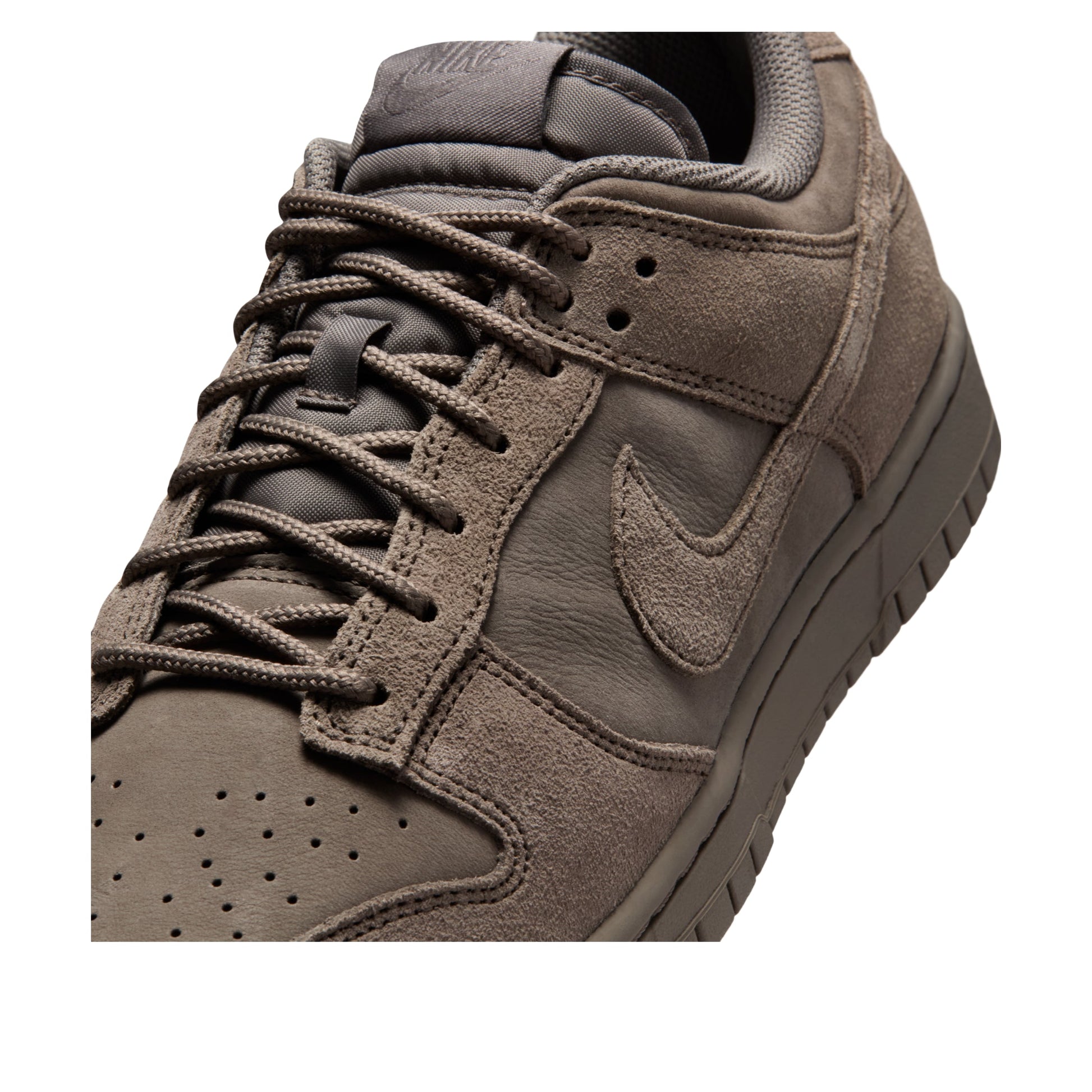 Nike Dunk Low SE Suede 'Cave Stone' IB6651-200