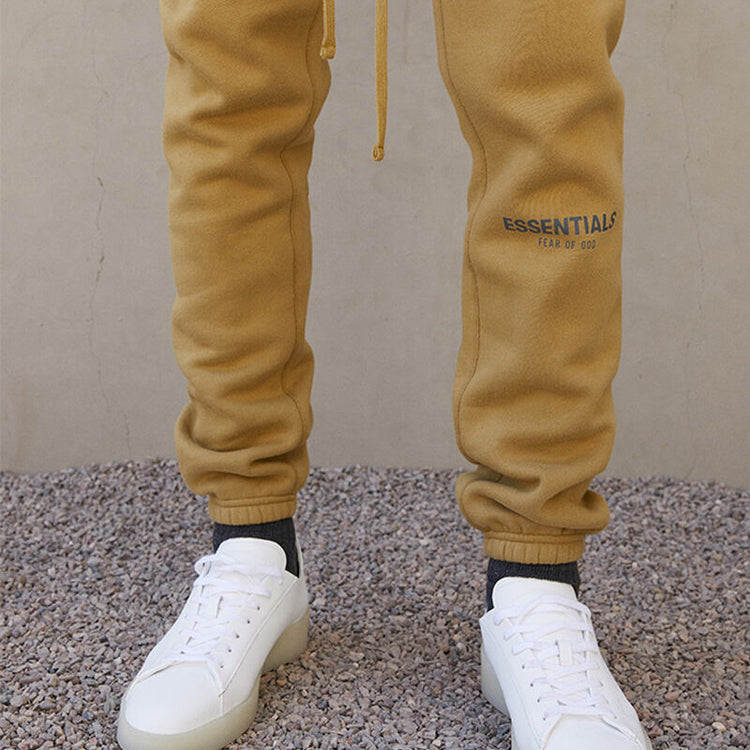 Fear of God Essentials FW21 Sweatpant 'Amber' FOG-FW21-024