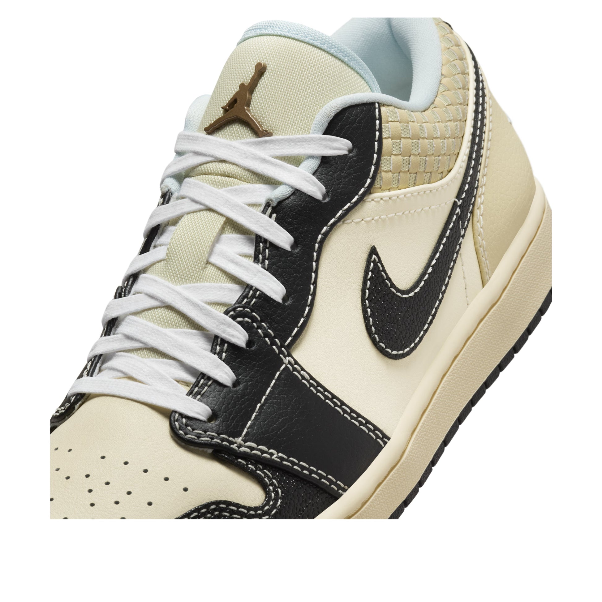 Air Jordan 1 Low SE 'Coconut Milk Black Muslin' HQ3437-101