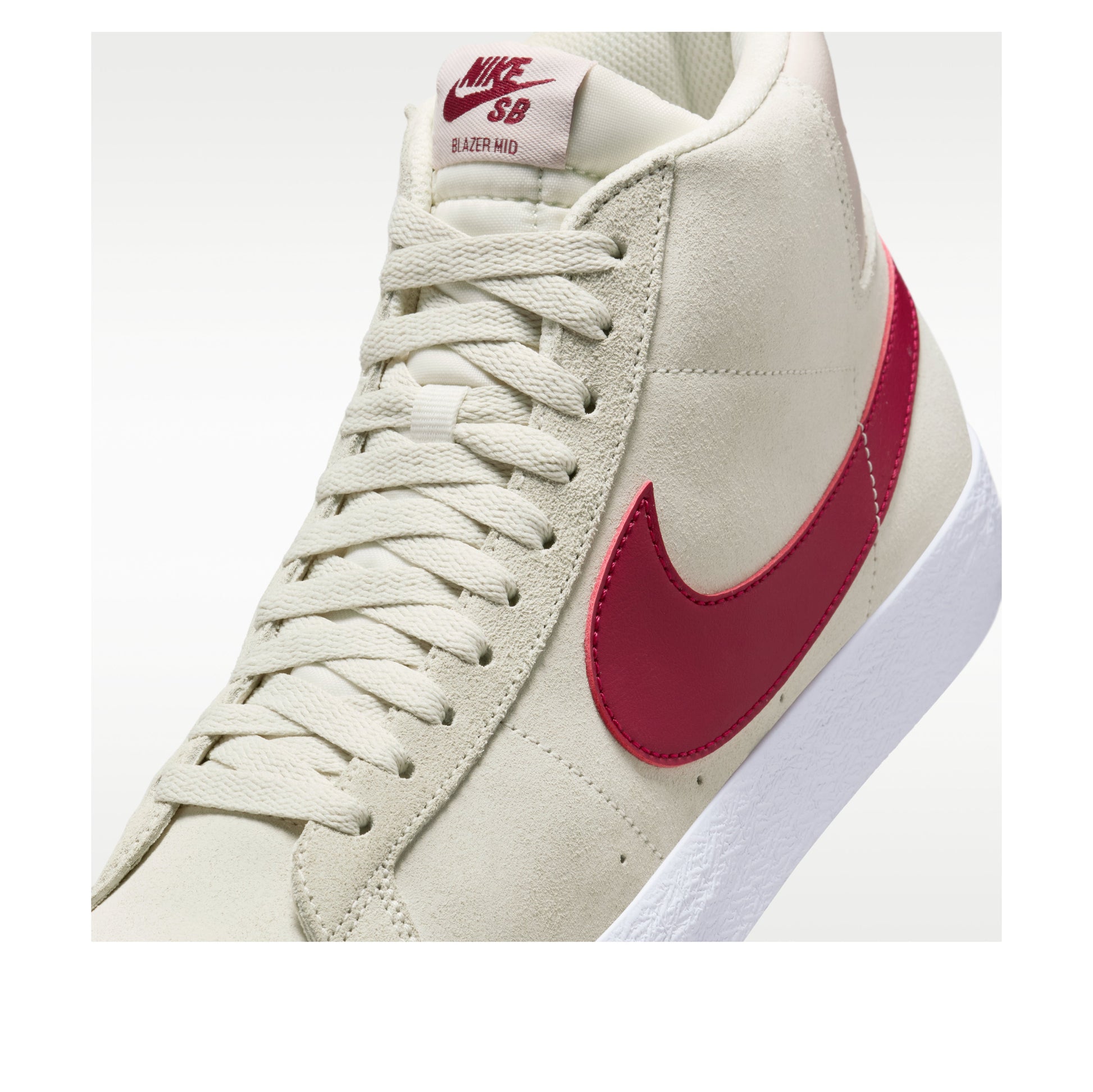 Nike SB Zoom Blazer Mid 'Pale Ivory Noble Red' FD0731-100
