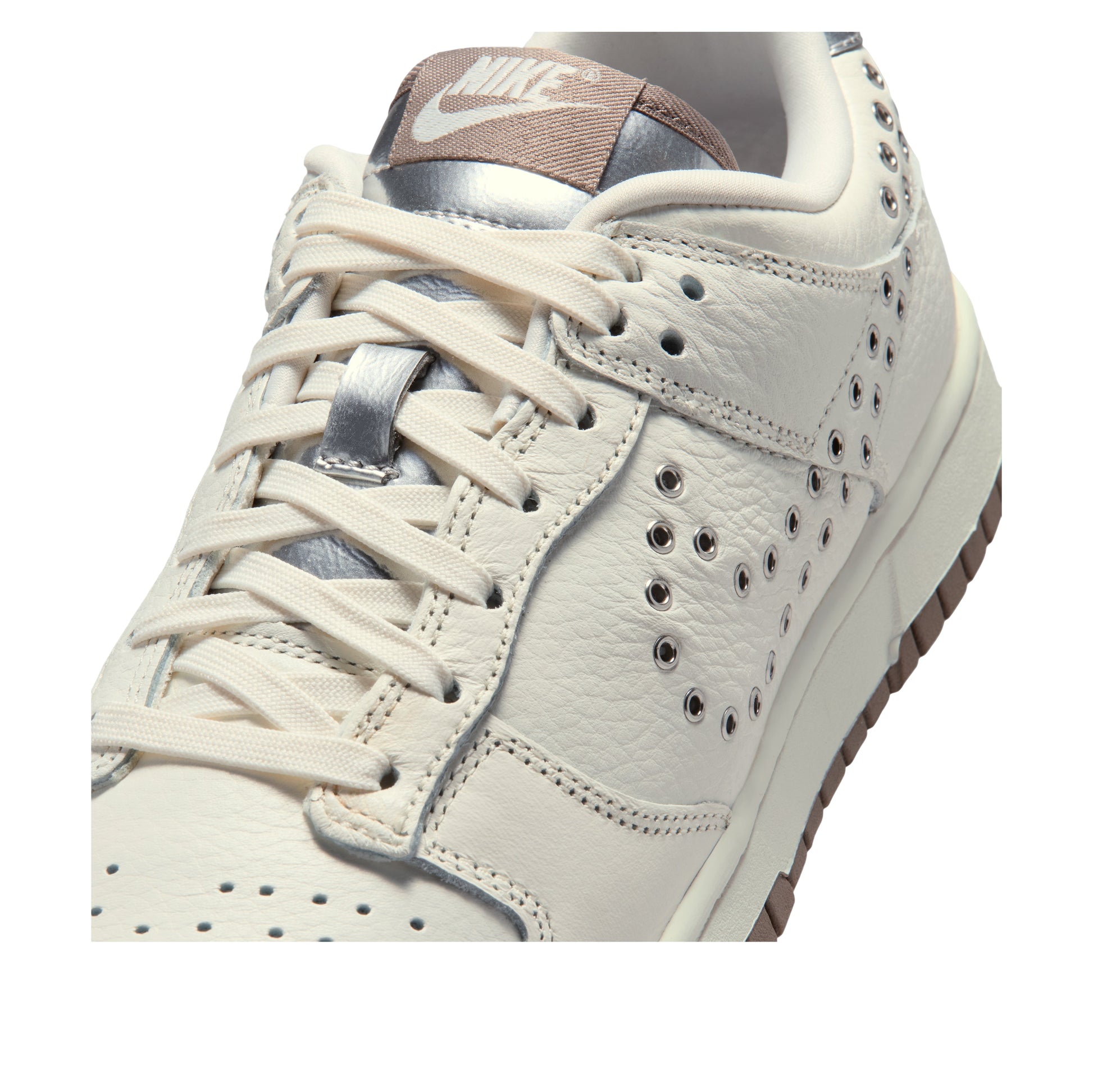 (WMNS) Nike Dunk Low 'Sail Mink Brown' IU3488-133