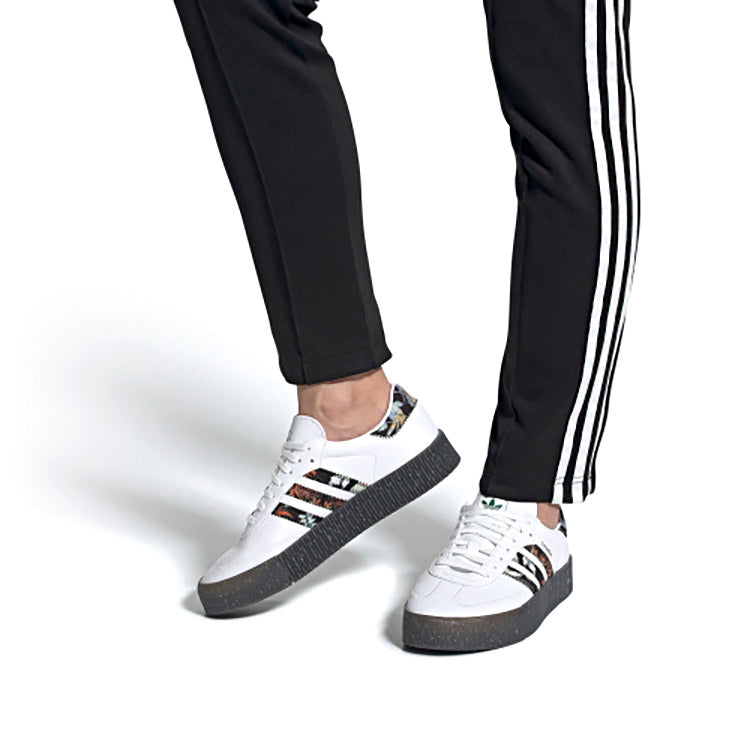 (WMNS) adidas Sambarose 'Black White' FZ3632