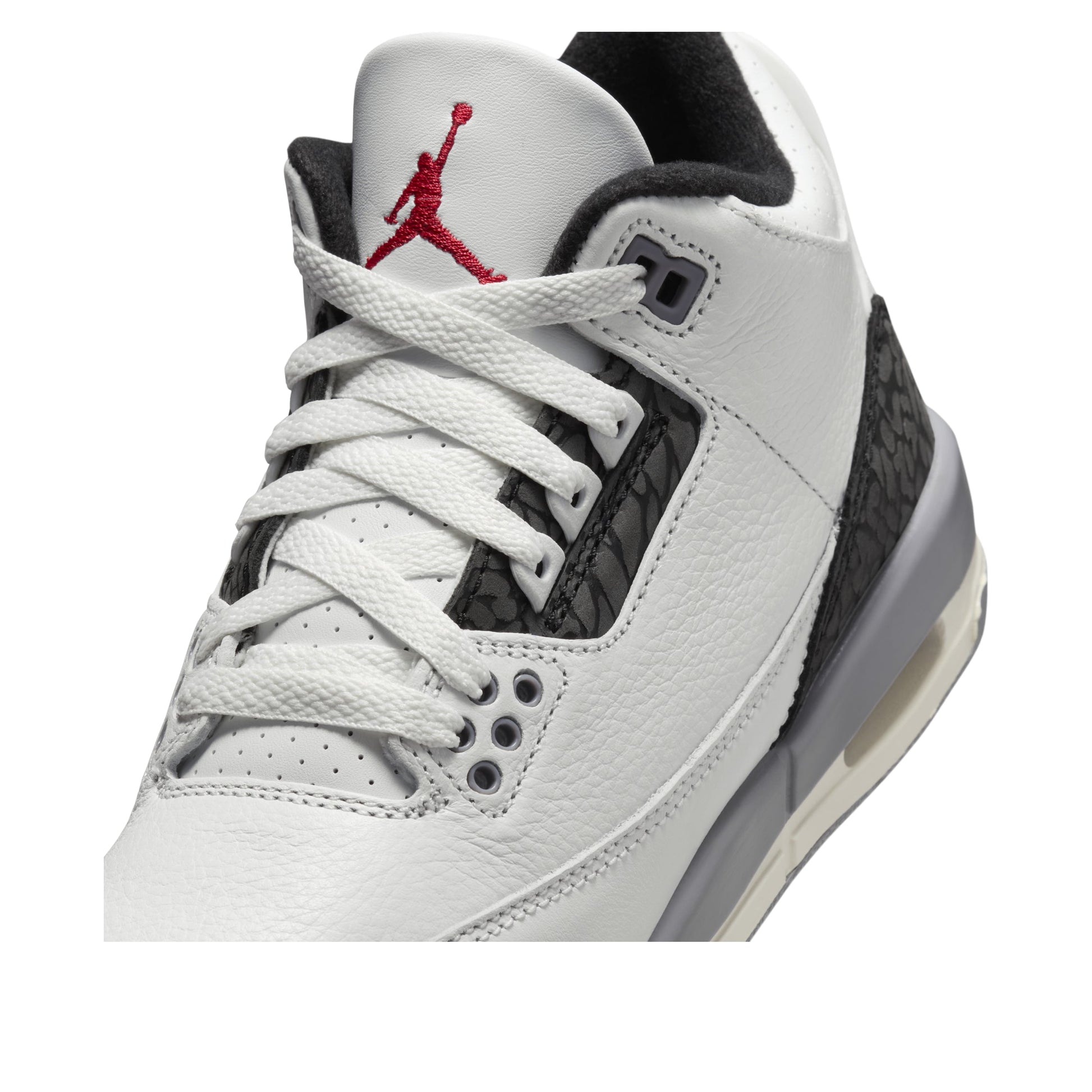 (GS) Air Jordan 3 Retro 'Cement Grey'  DM0967-106