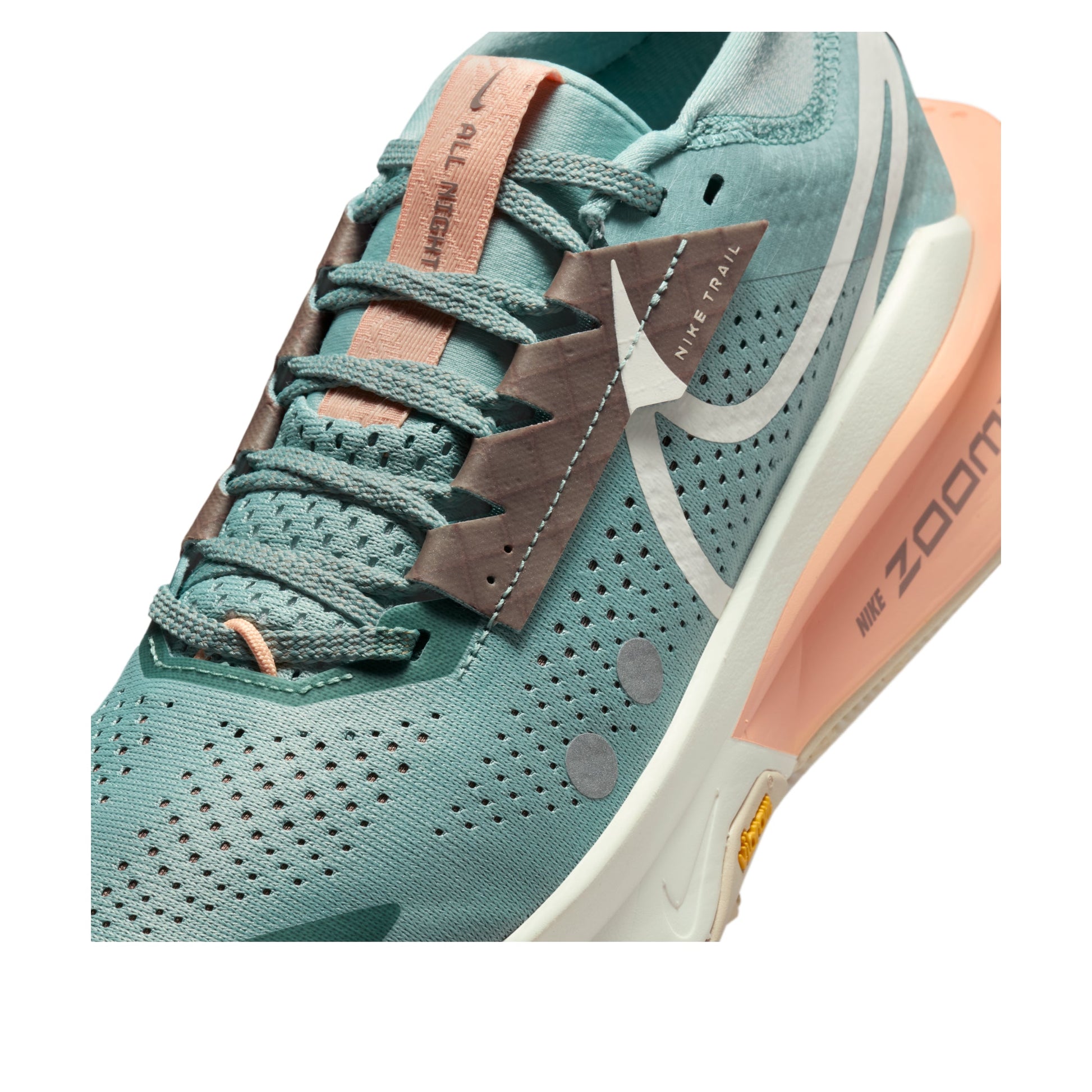 (WMNS) Nike Zegama 2 'Cannon Orange Chalk' FD5191-008