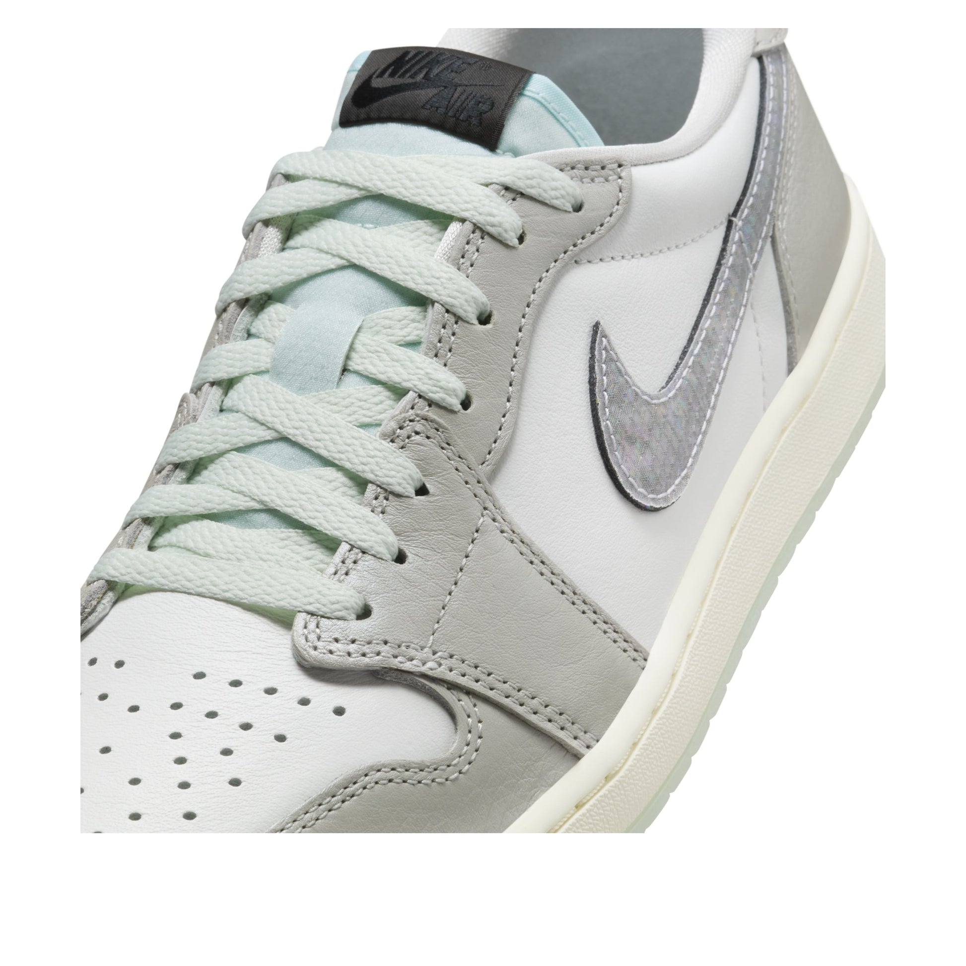Air Jordan 1 Retro Low OG 'Year of the Snake' HF3144-100