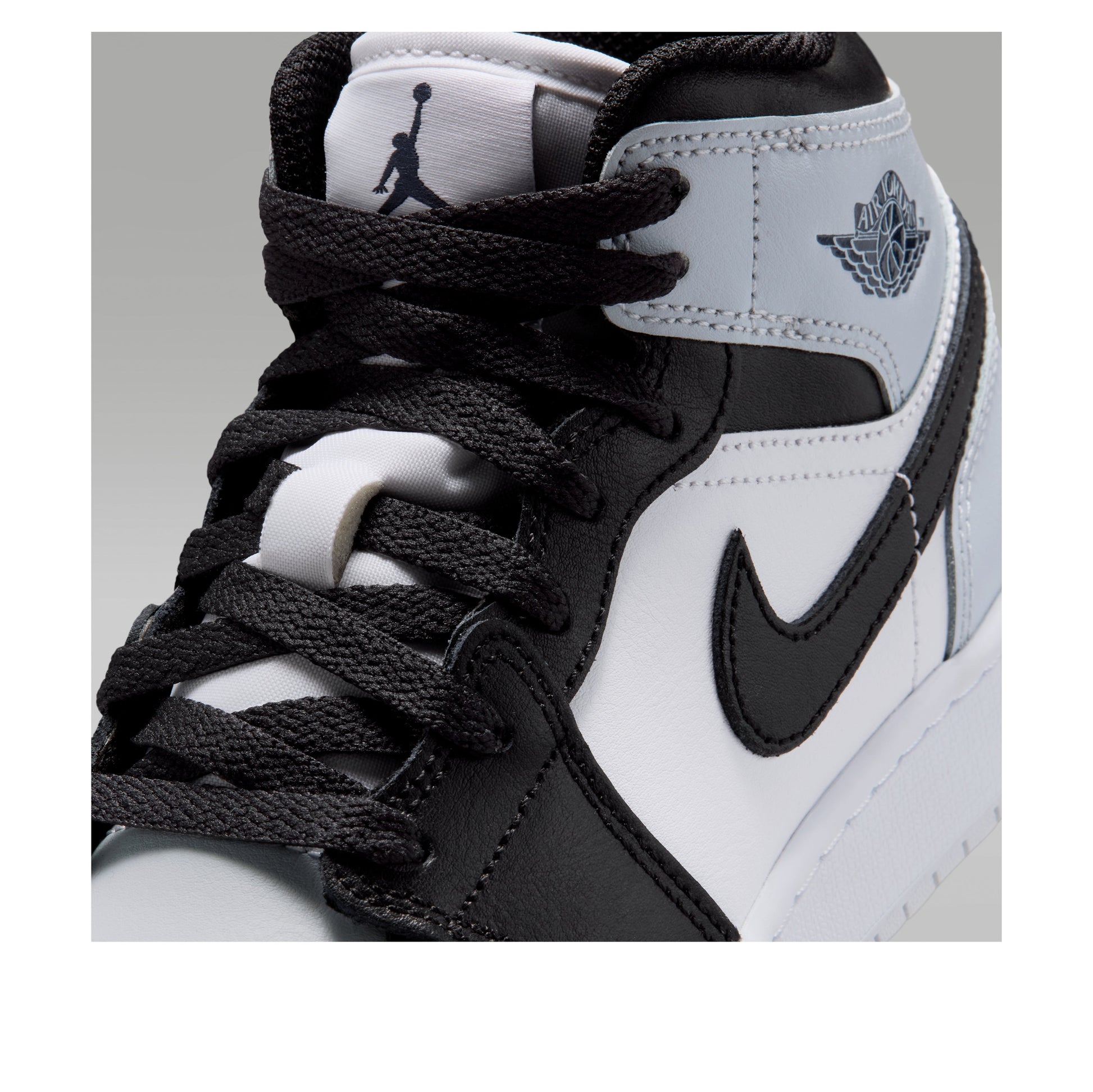(GS) Air Jordan 1 Mid 'Black Aura Squadron Blue' DQ8423-002