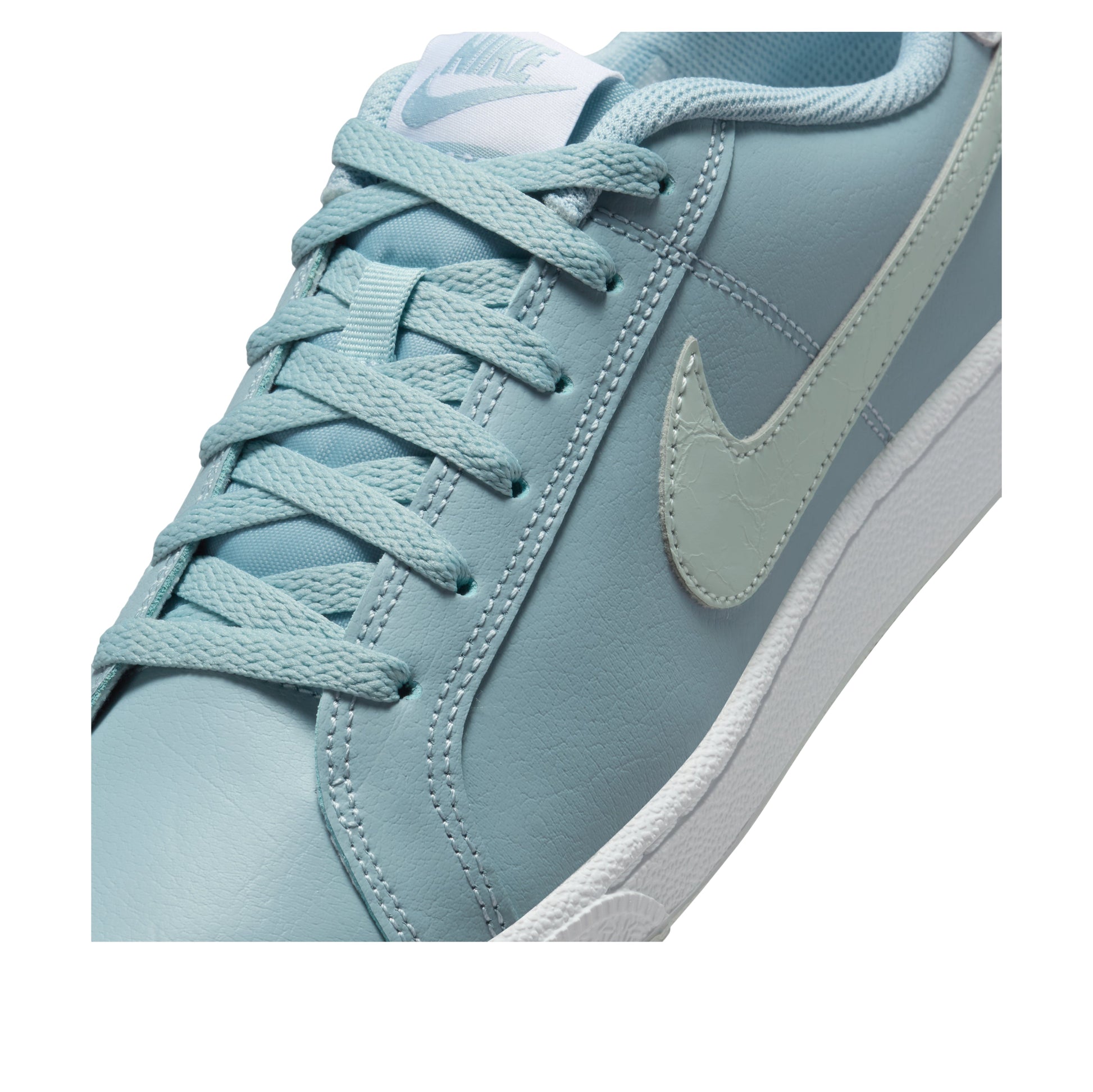 (WMNS) Nike Court Royale 'Ocean Cube' 749867-300