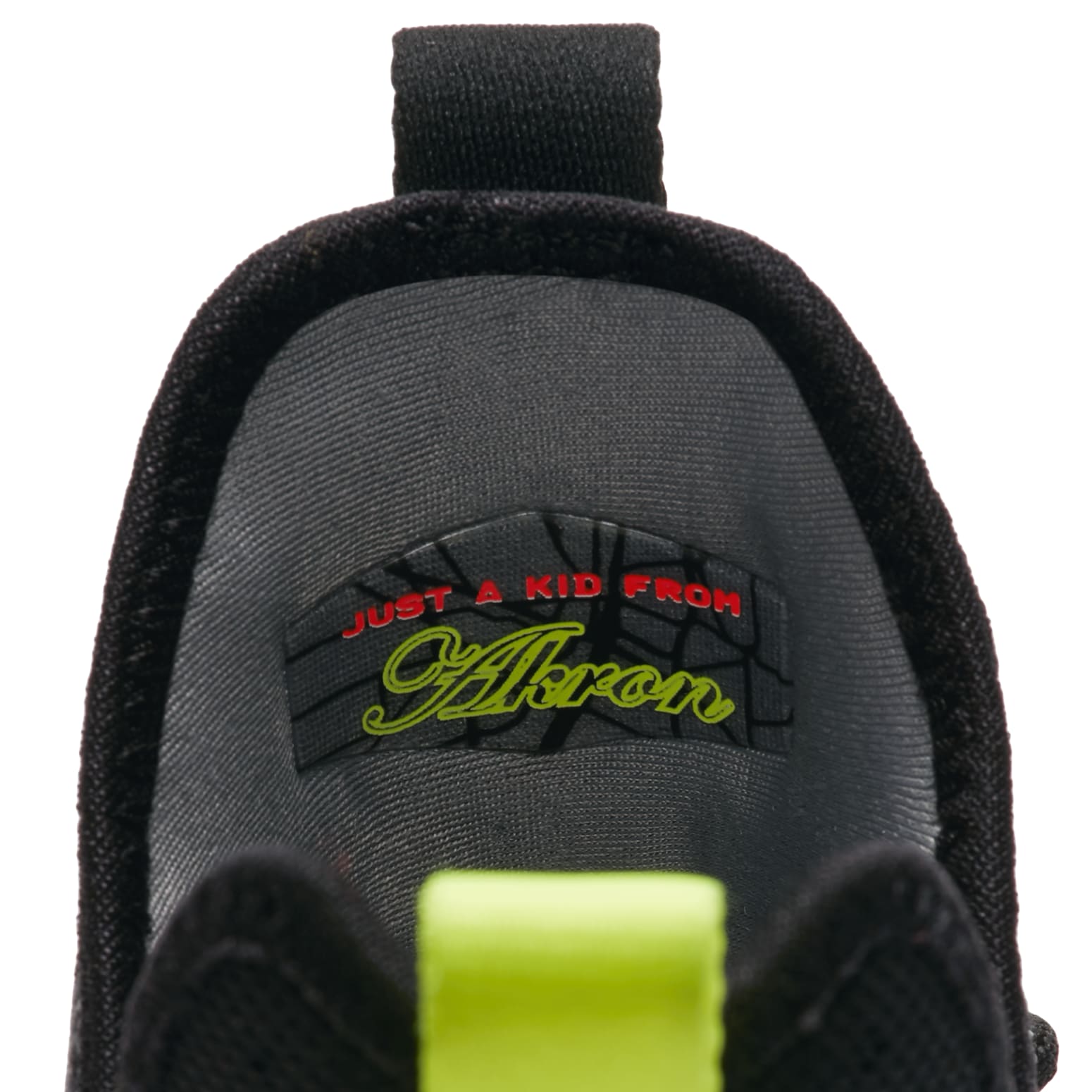 Nike LeBron 14 'Out of Nowhere' 852406-001