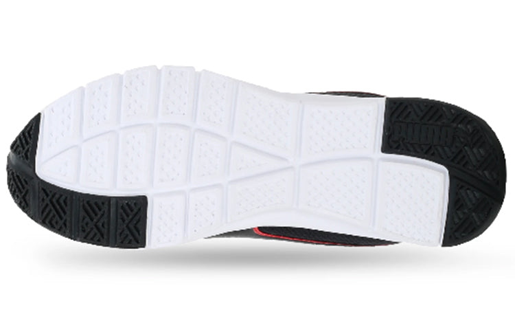 PUMA Hurdler IDP Black/Red 373105-01