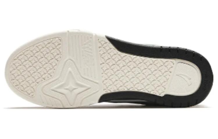 ANTA Skateboarding Series Sneakers 'Cream Green' 112418040-3