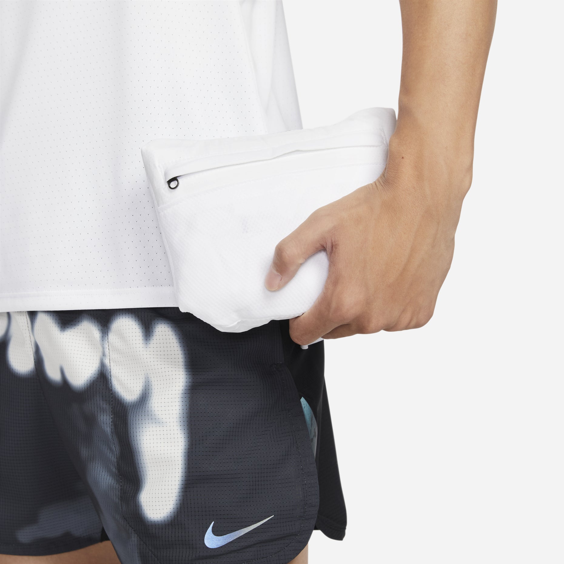 Nike Windrunner Running Jacket 'White' FB7541-100