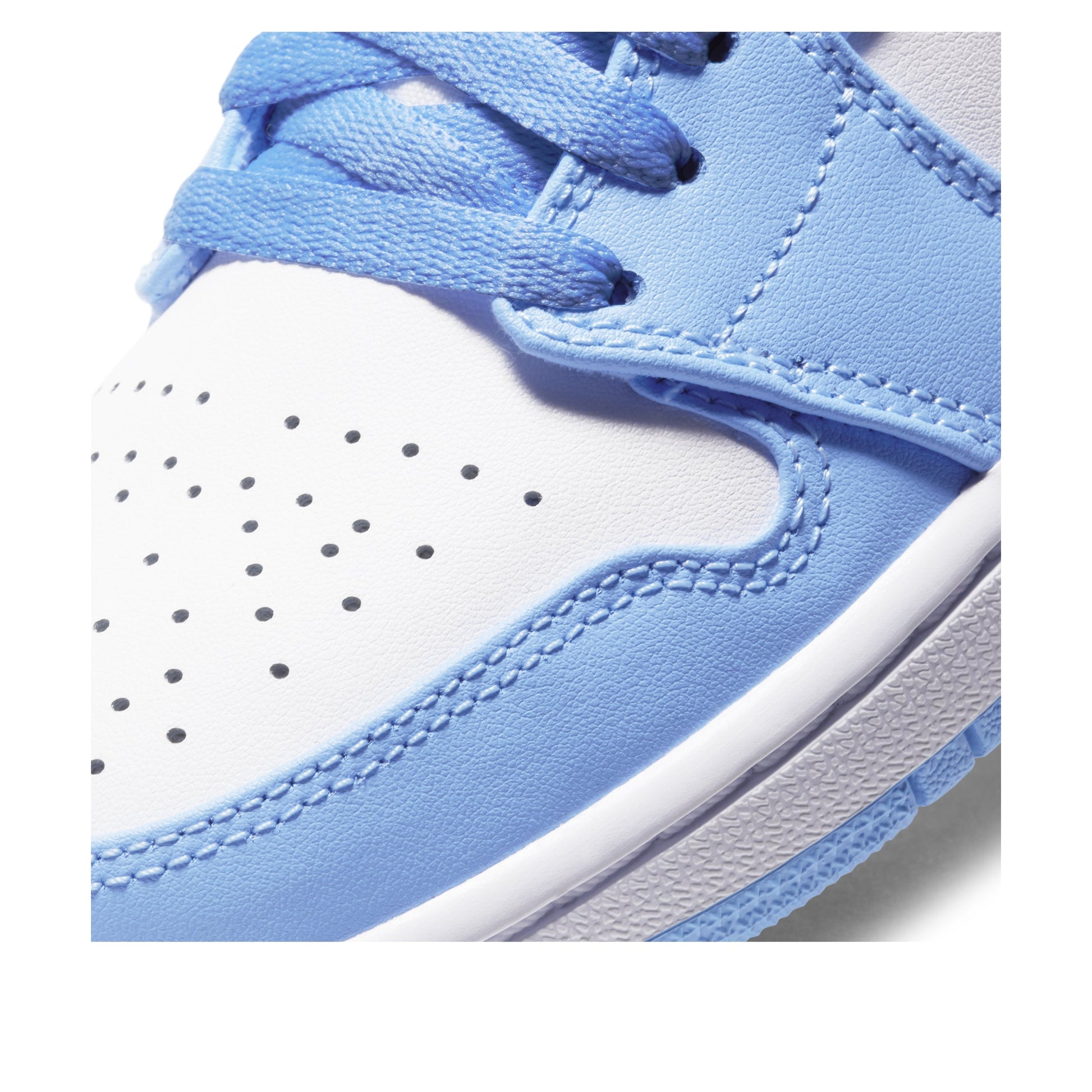 (WMNS) Air Jordan 1 Low 'UNC' AO9944-441